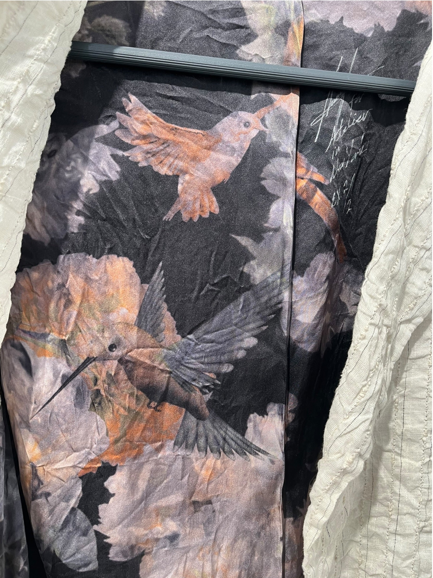 GEOFFREY B. SMALL/Tailored Jkt/WHT/Stripe/SILK LINING W/ BIRDS view 4