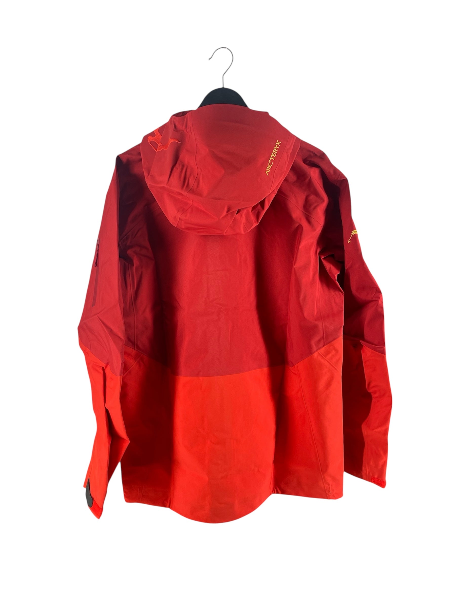 ARC'TERYX/Mountain Parka/L/Nylon/RED/Graphic/YEAR OF THE HORSE LNY RUSH JKT view 2