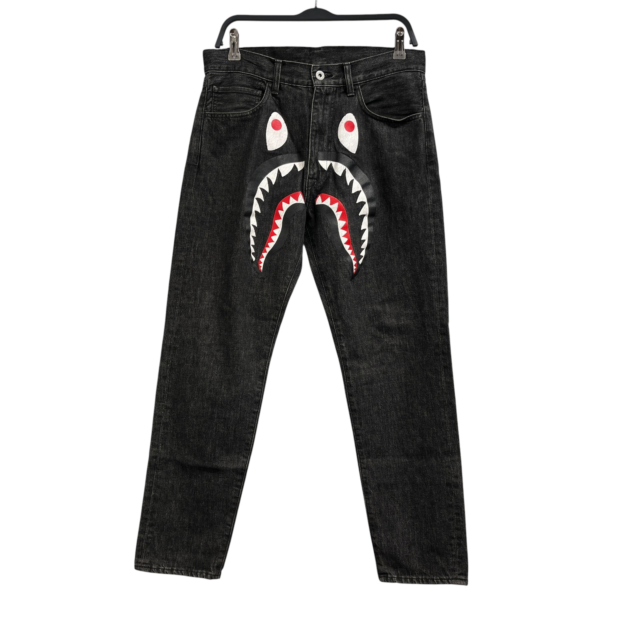 A BATHING APE/Pants/S/Denim/BLK/Shark Face Front view 1