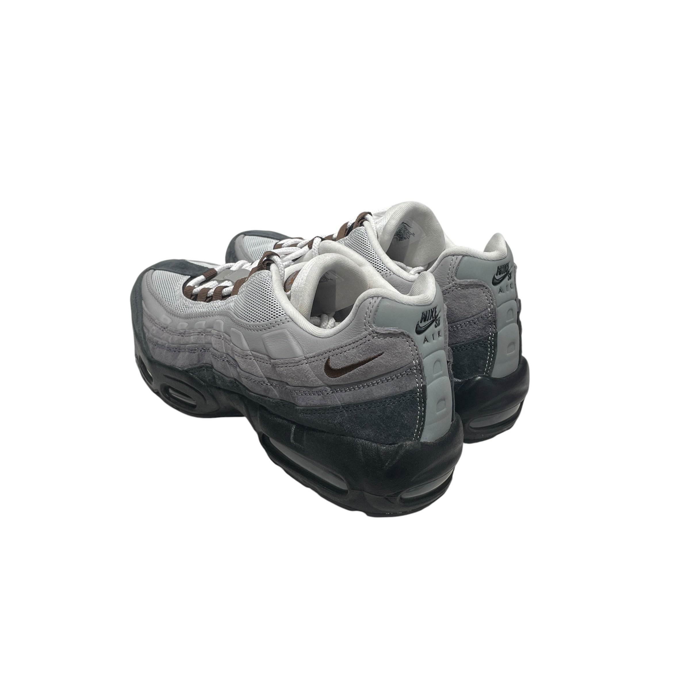 NIKE/Low-Sneakers/US 11/Cotton/MLT/chcoclate view 2