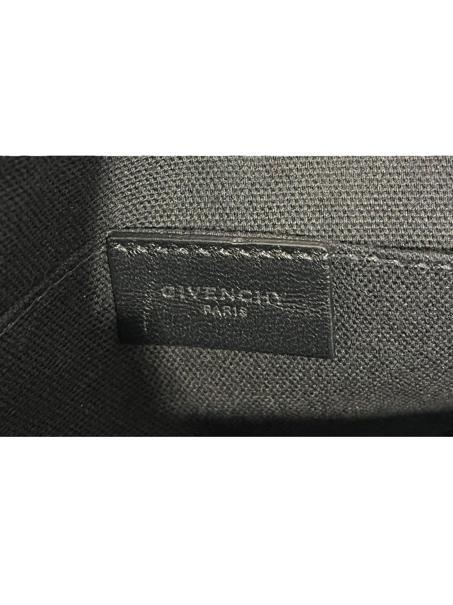 GIVENCHY/Pouch/Leather/BLK/LEATHER CLUTCH GATOR PRINT BLK view 4