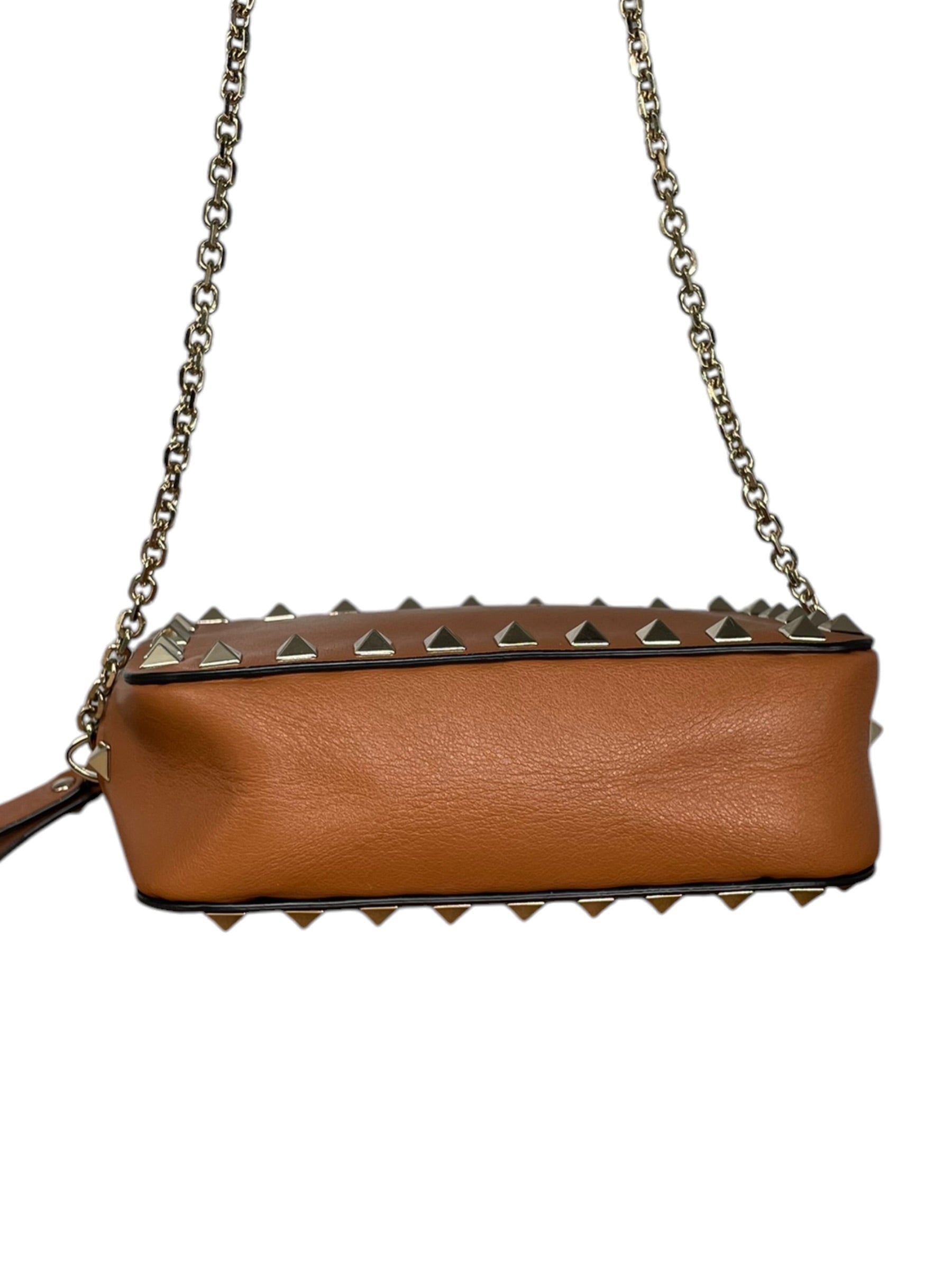 VALENTINO/Cross Body Bag/Leather/CML/ROCKSTUD CAMERA CROSSBODY view 3