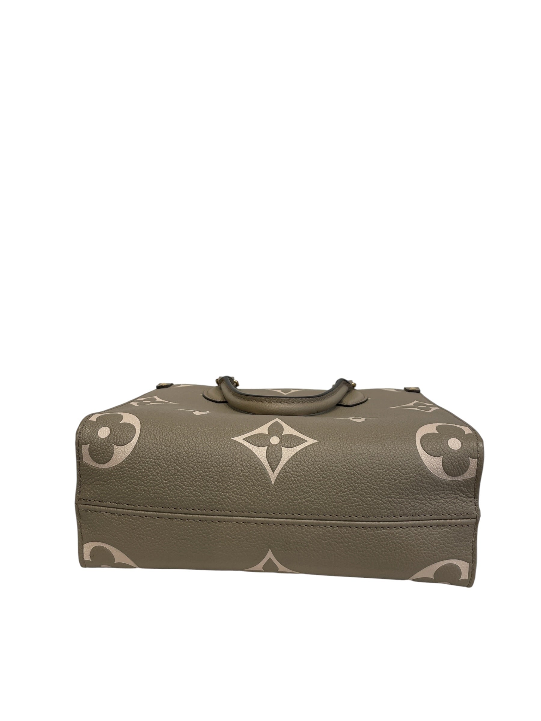 LOUIS VUITTON/Cross Body Bag/Monogram/Leather/GRY/LV OnTheGo PM Dove Gray Cream view 5