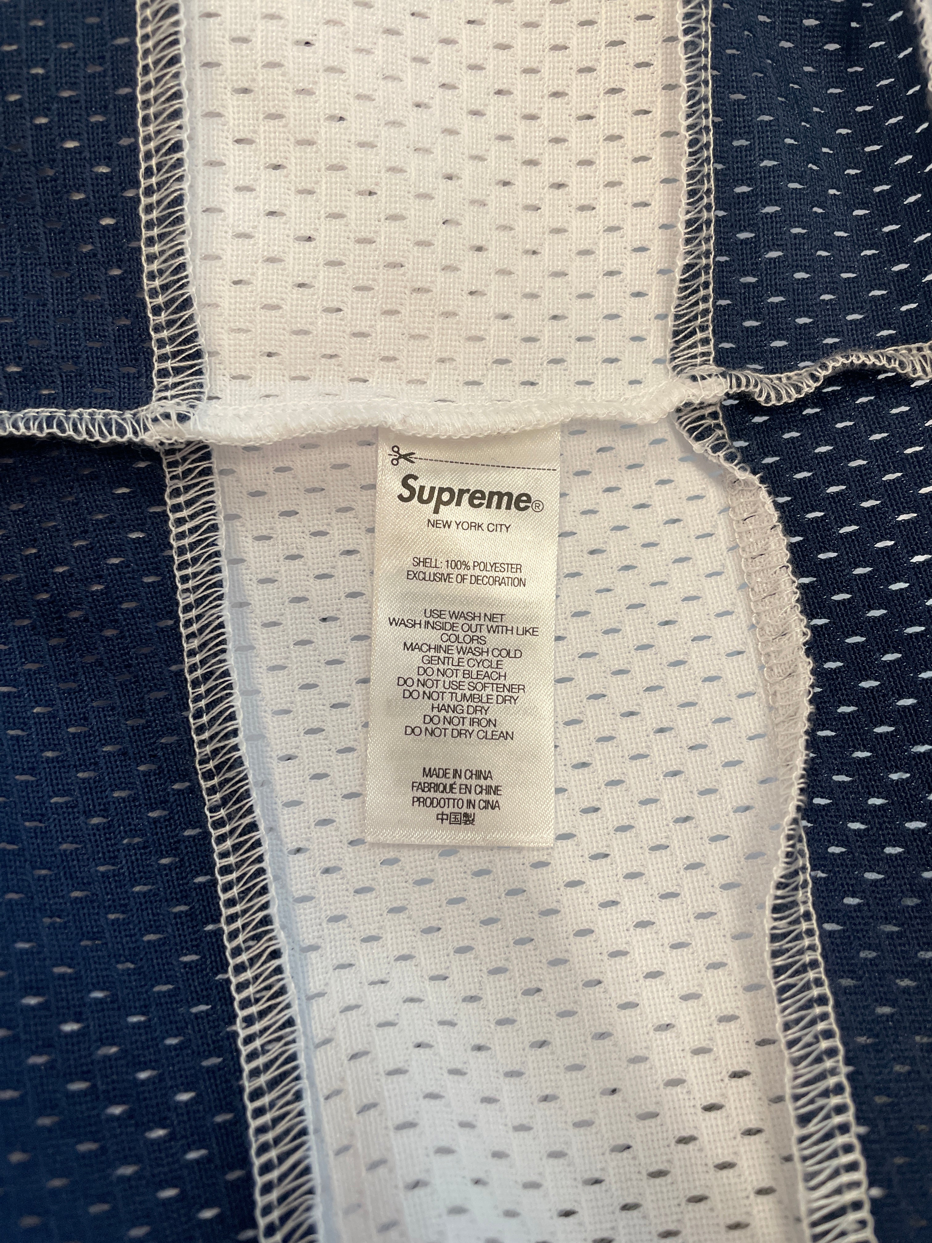 Supreme/MARITHE & FRANCOIS GIRBAUD/LS T-Shirt/XL/POLYESTER/WHT/LOGO HOCKEY JERSEY view 4