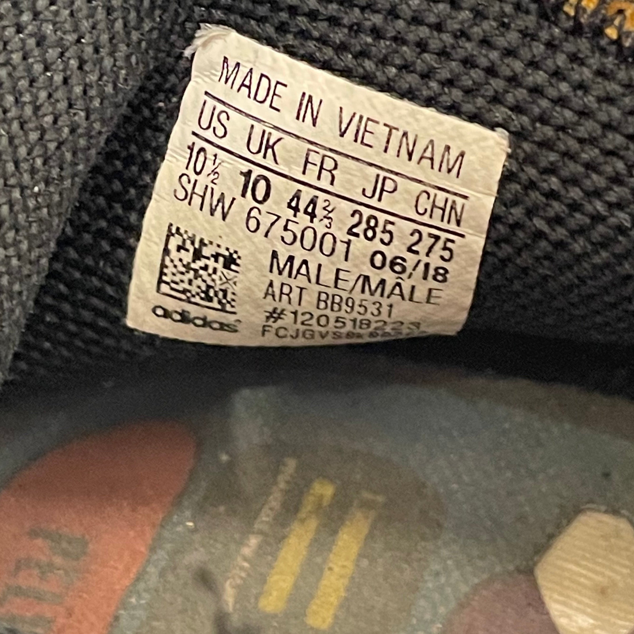 adidas/Low-Sneakers/US 10.5/All Over Print/Cotton/MLT/PHARREL NMD HUMAN RACE view 4