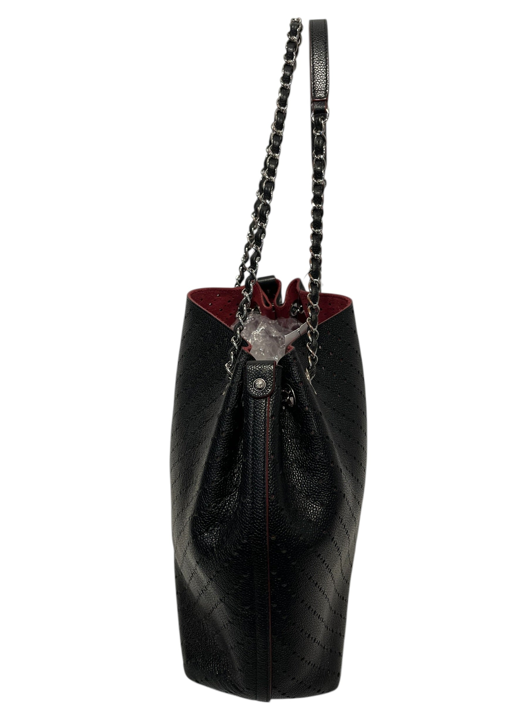 CHANEL/Tote Bag/Leather/BLK/ view 4