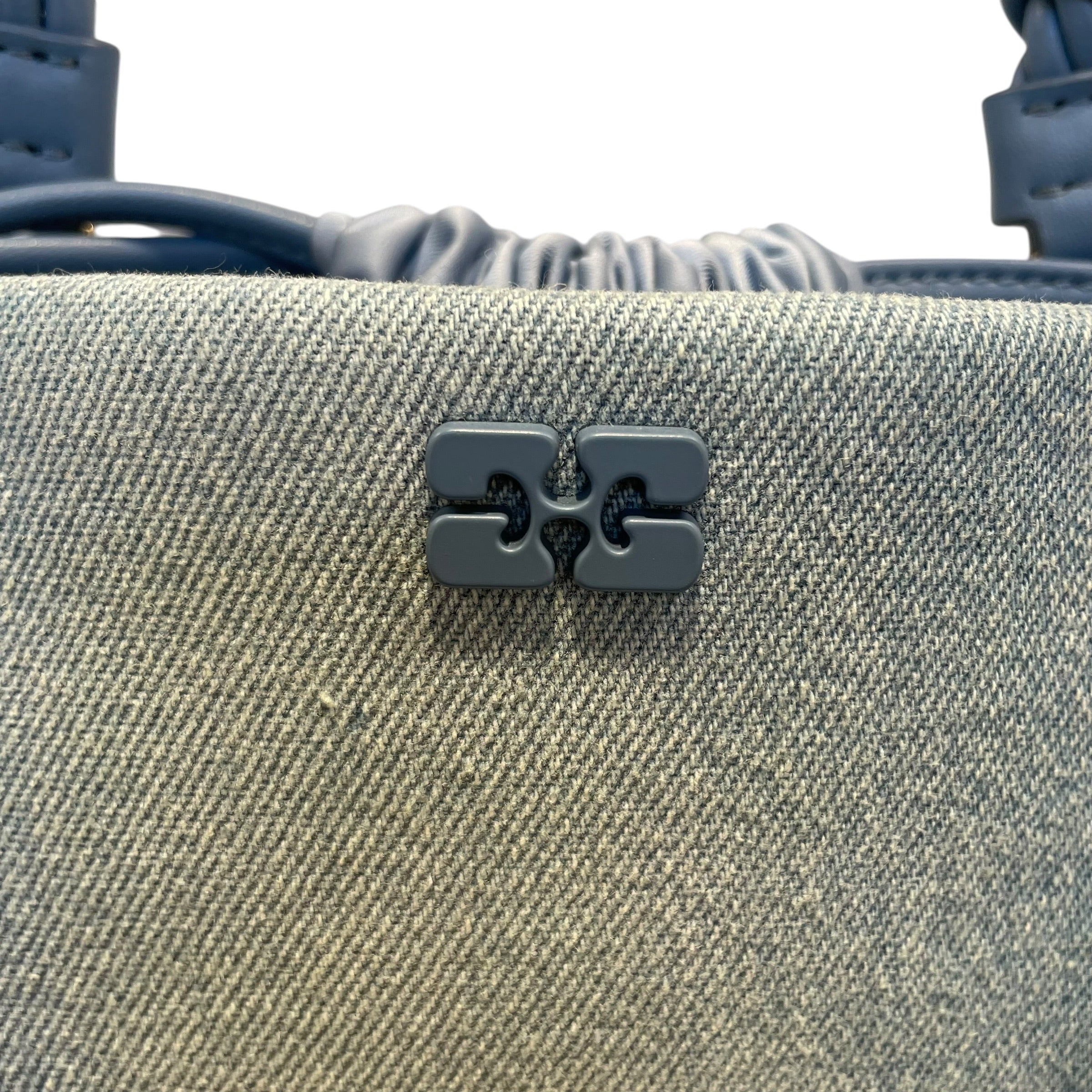 GANNI/Cross Body Bag/gld hard/threaded handle/silk view 3