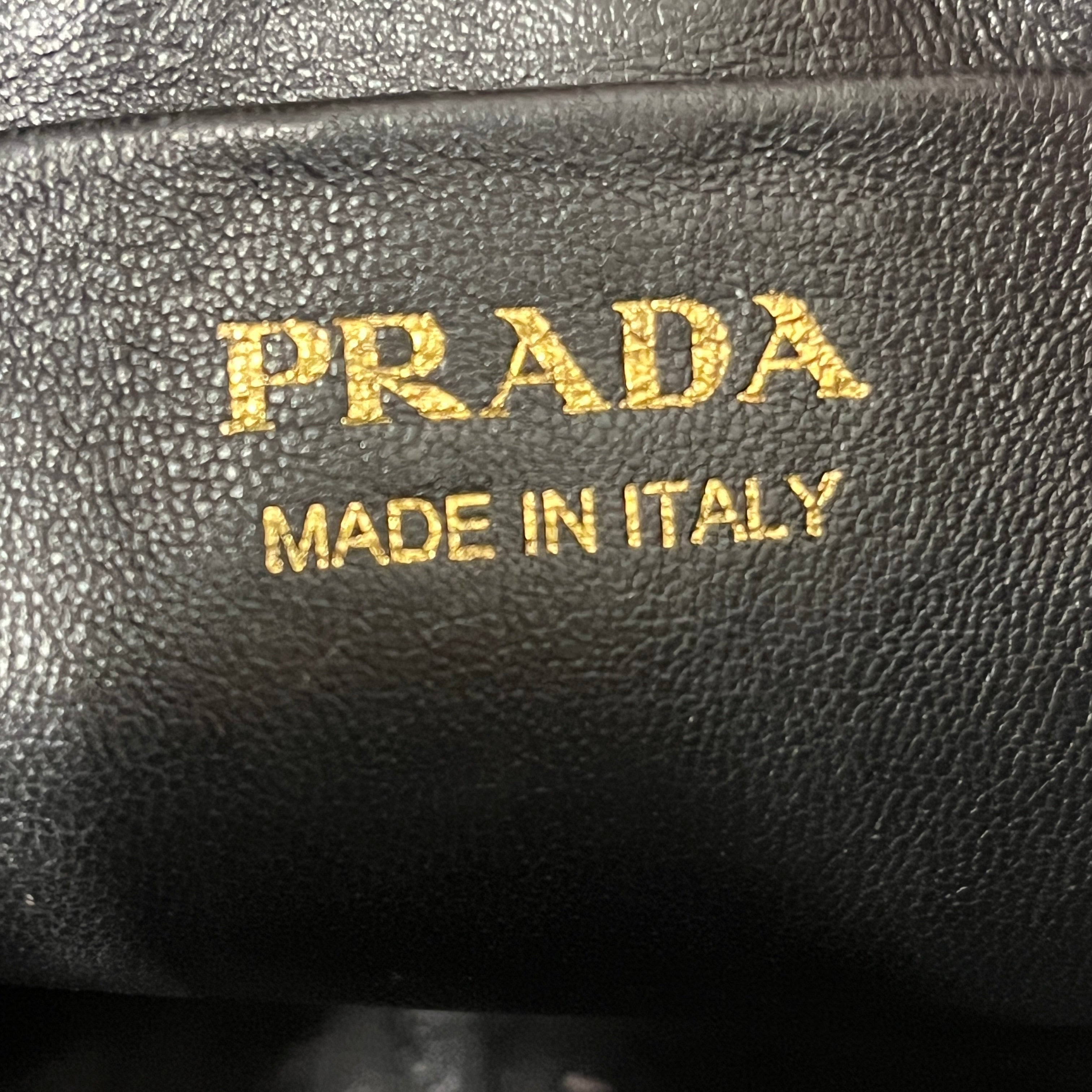 PRADA/Hand Bag/Leather/BLK/Arque Patent Leather view 6