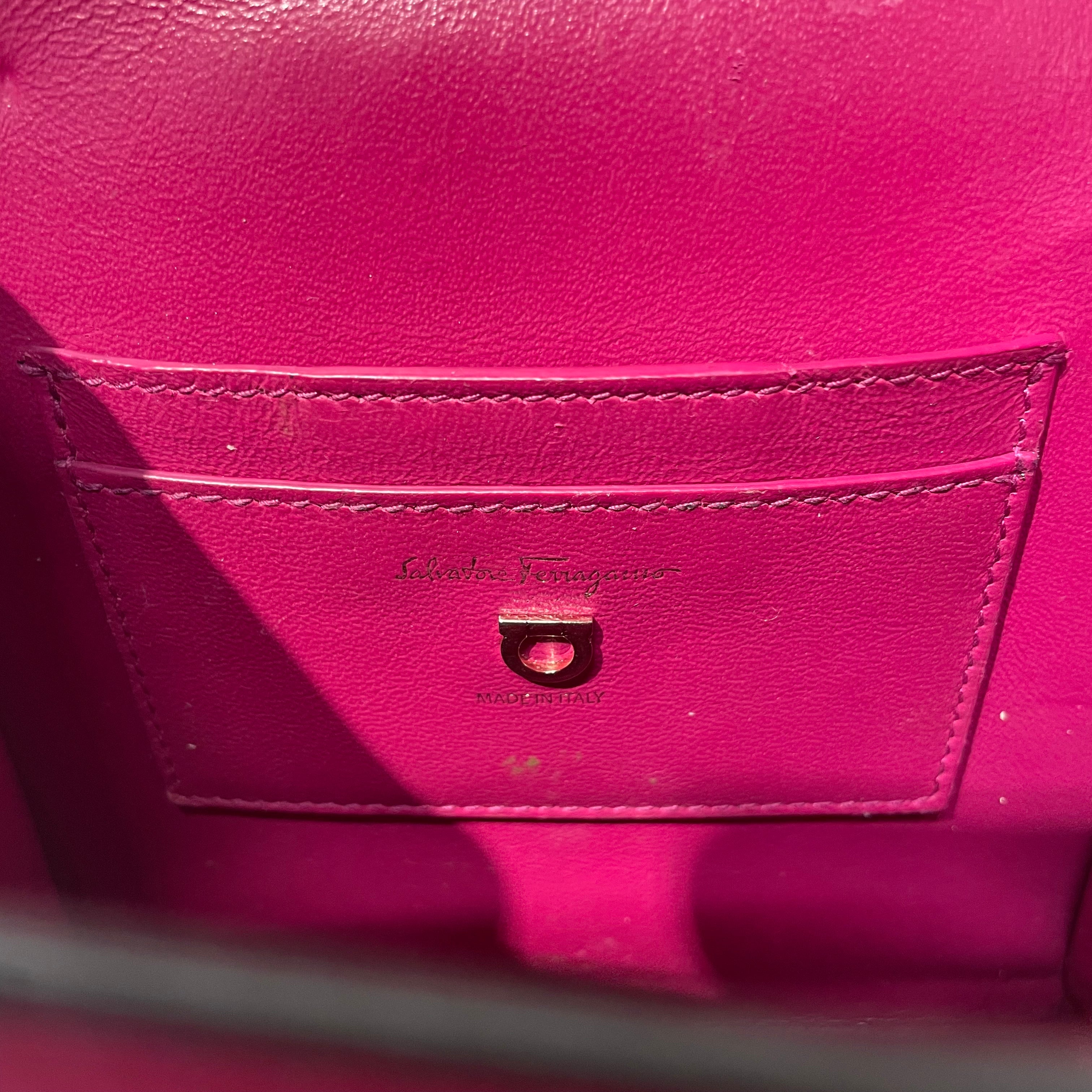 Salvatore Ferragamo/Cross Body Bag/Leather/PNK/Boxyz bag view 5