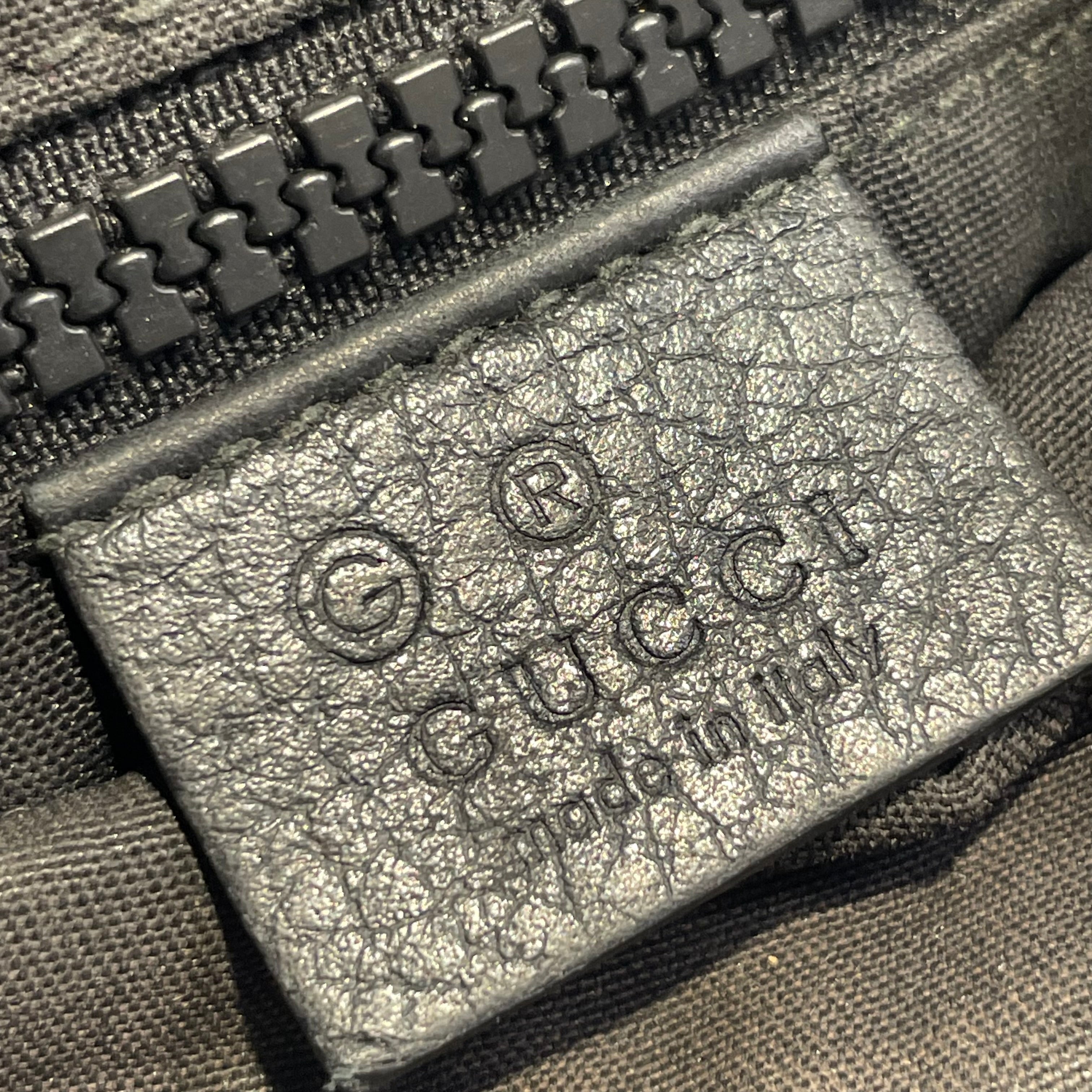 GUCCI/Cross Body Bag/Monogram/Nylon/BLK/messenger bag/gry ljne strap view 6