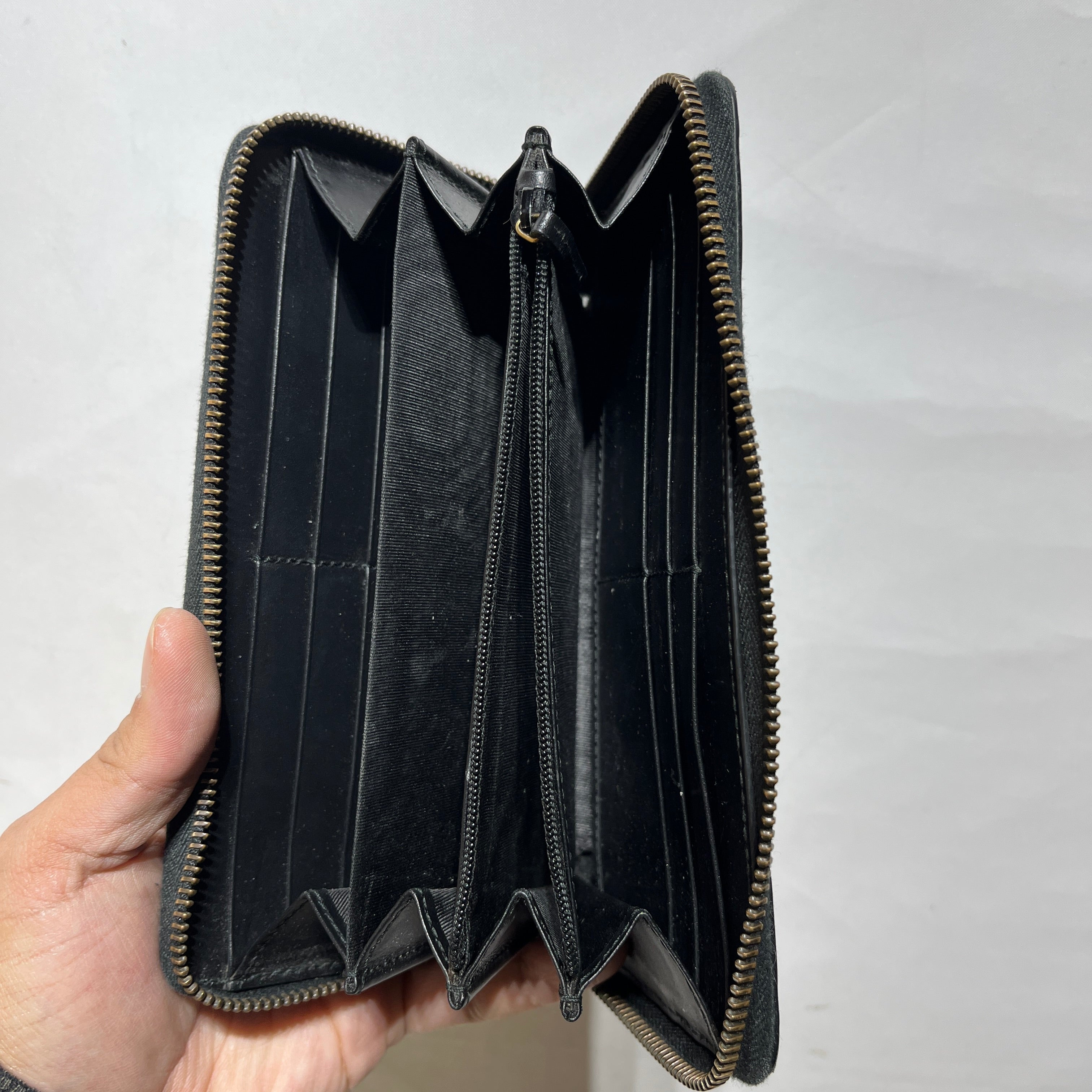 GUCCI/Trifold Wallet/Monogram/Leather/BLK/Gold Cat Hardwear view 7
