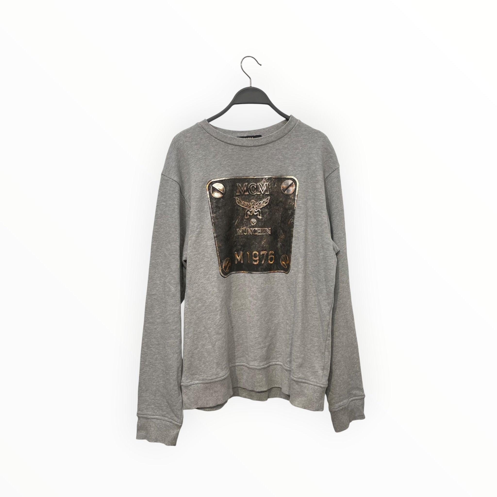 MCM/Sweatshirt/Graphic/Cotton/GRY/metal plaque logo view 1