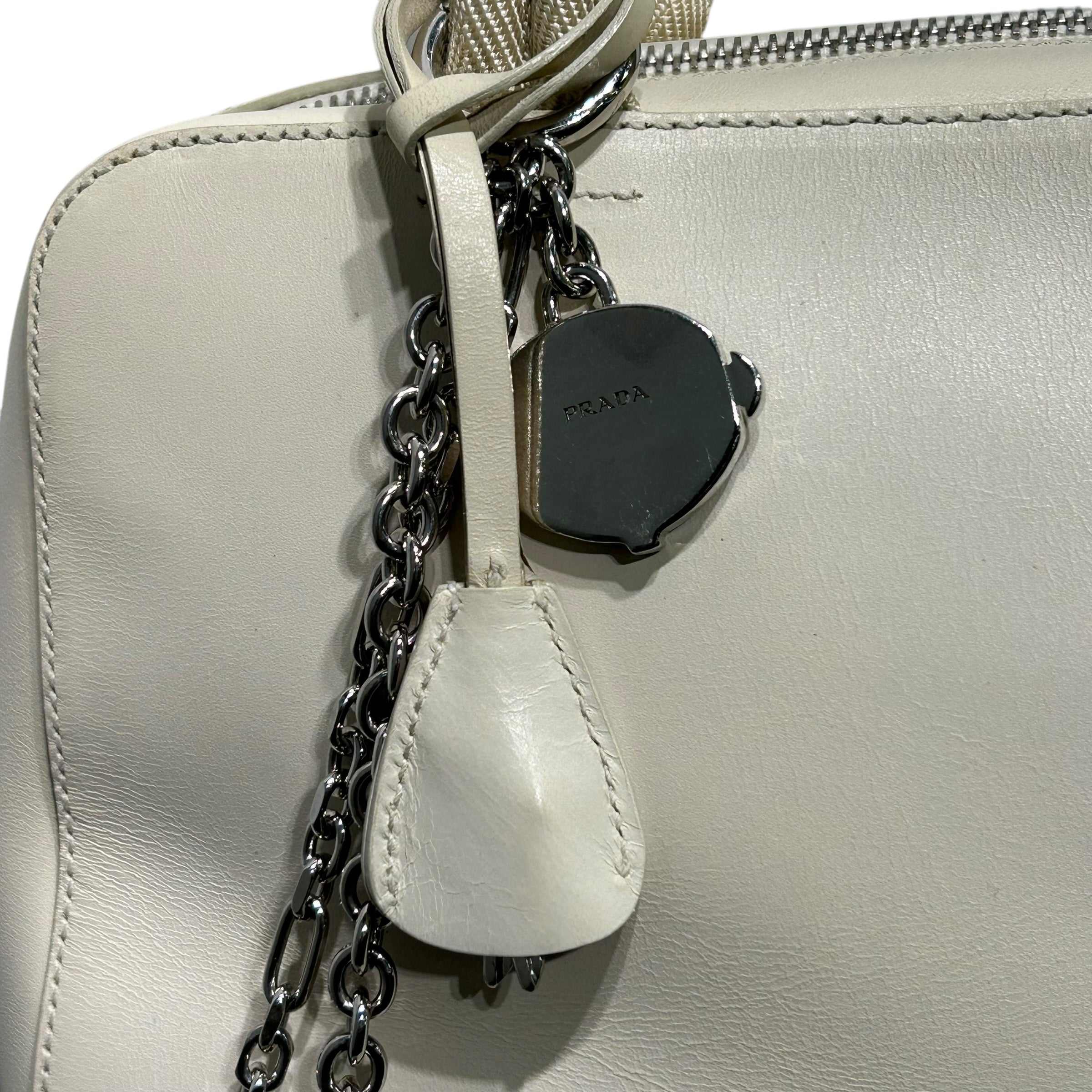 PRADA/Hand Bag/Leather/WHT/PRADA MONKEY CHAIN ACCENT view 3