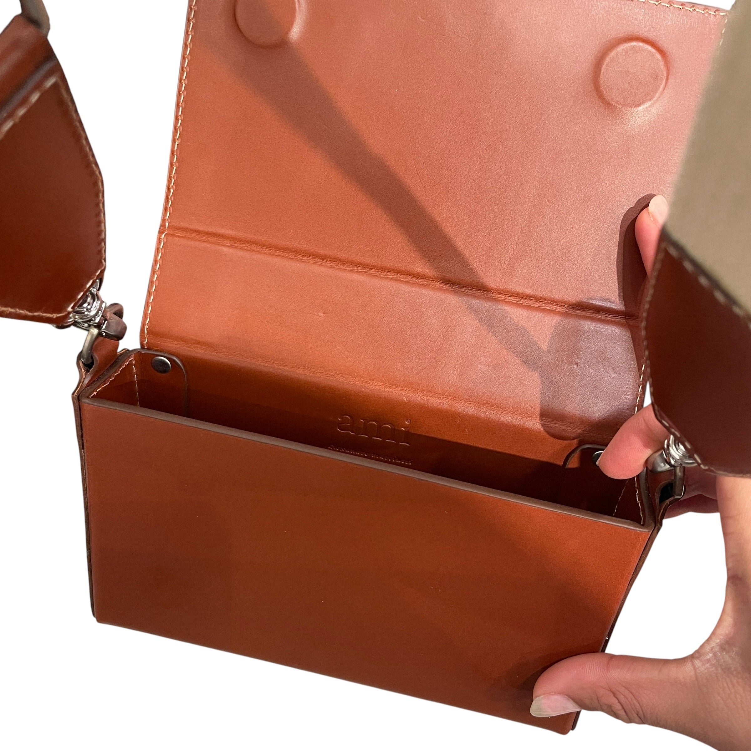 AMI PARIS/Cross Body Bag/Leather/BRW/ view 4