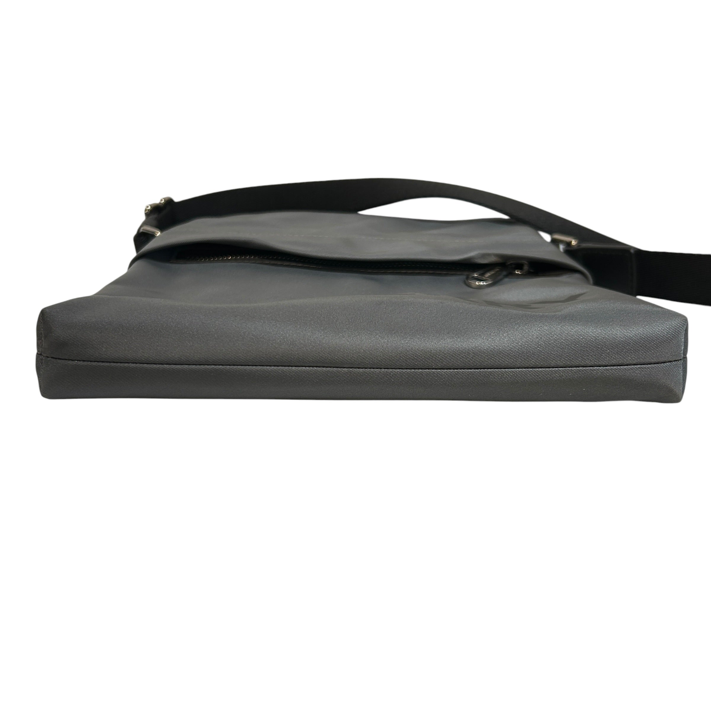BURBERRY/Cross Body Bag/Nylon/GRY/Neo Crossbody view 4