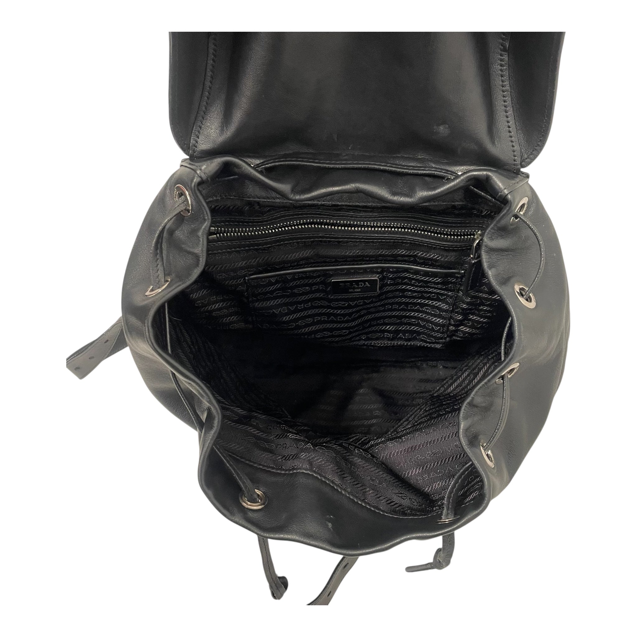 PRADA/Backpack/Leather/BLK/MEDIUM LEATHER BACKPACK view 3