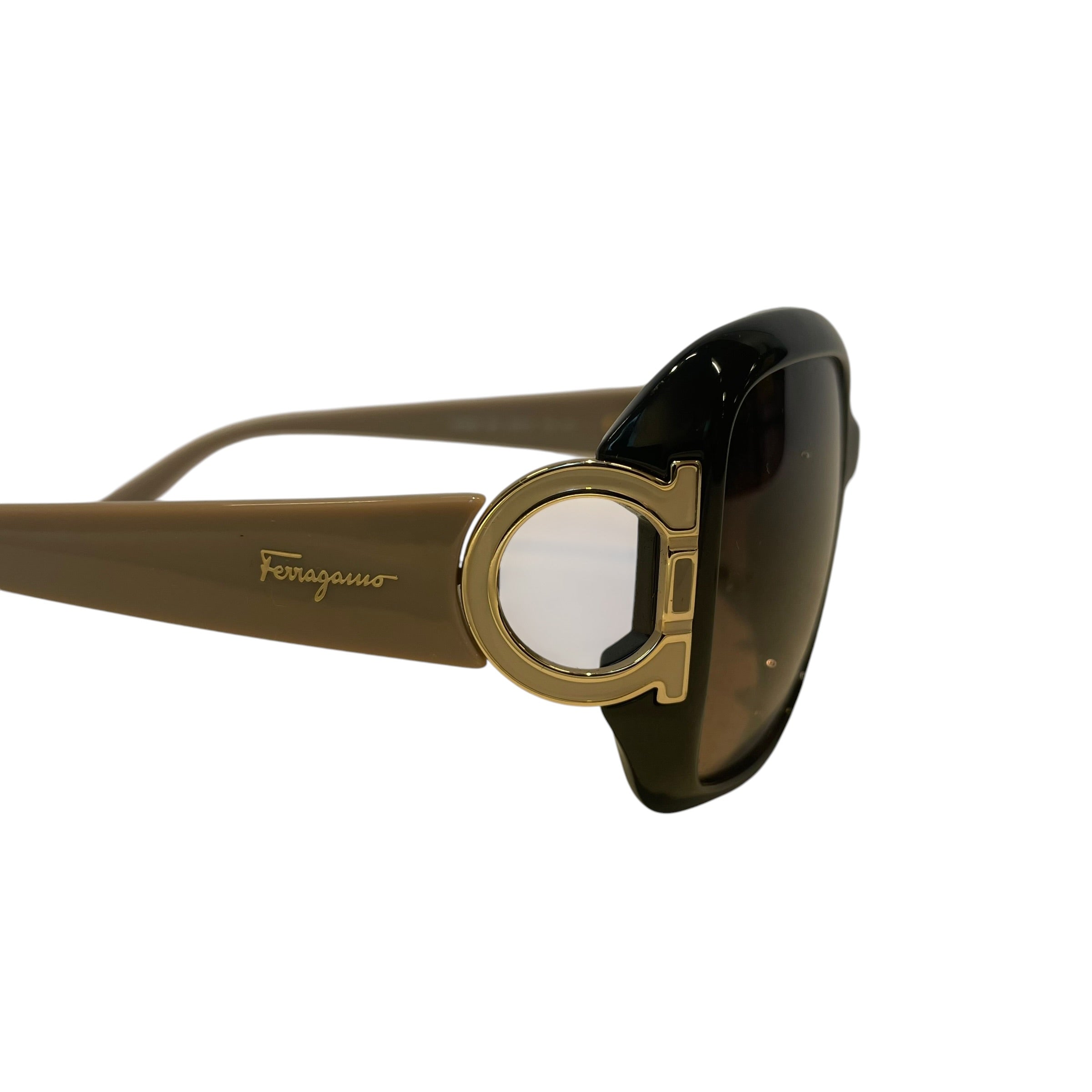 Salvatore Ferragamo/Sunglasses/Plastic/BLK/beige sides/cream horseshoe view 2