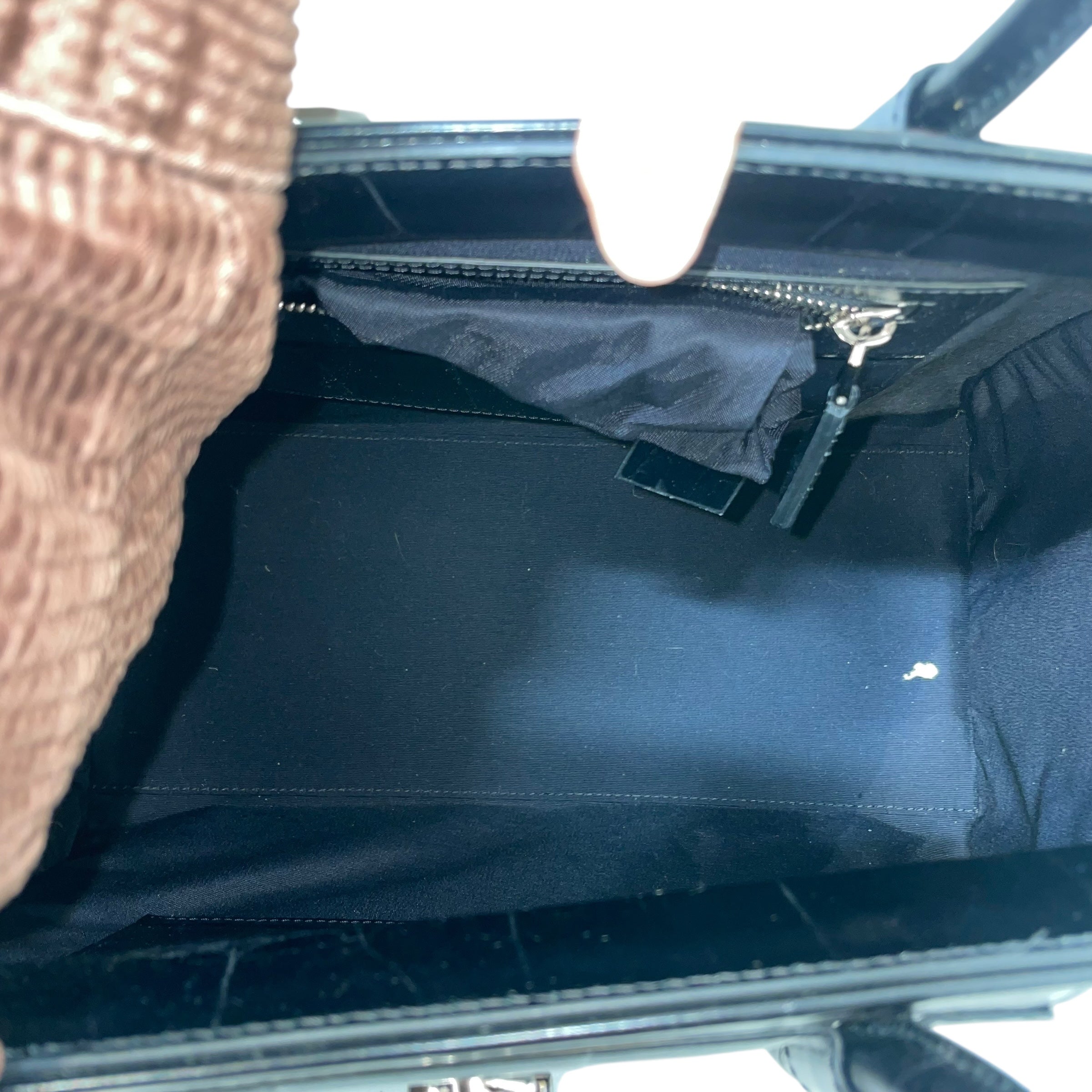GIVENCHY/Clutch Bag/Animal Pattern/Leather/BLK/Antigona lock bag view 4