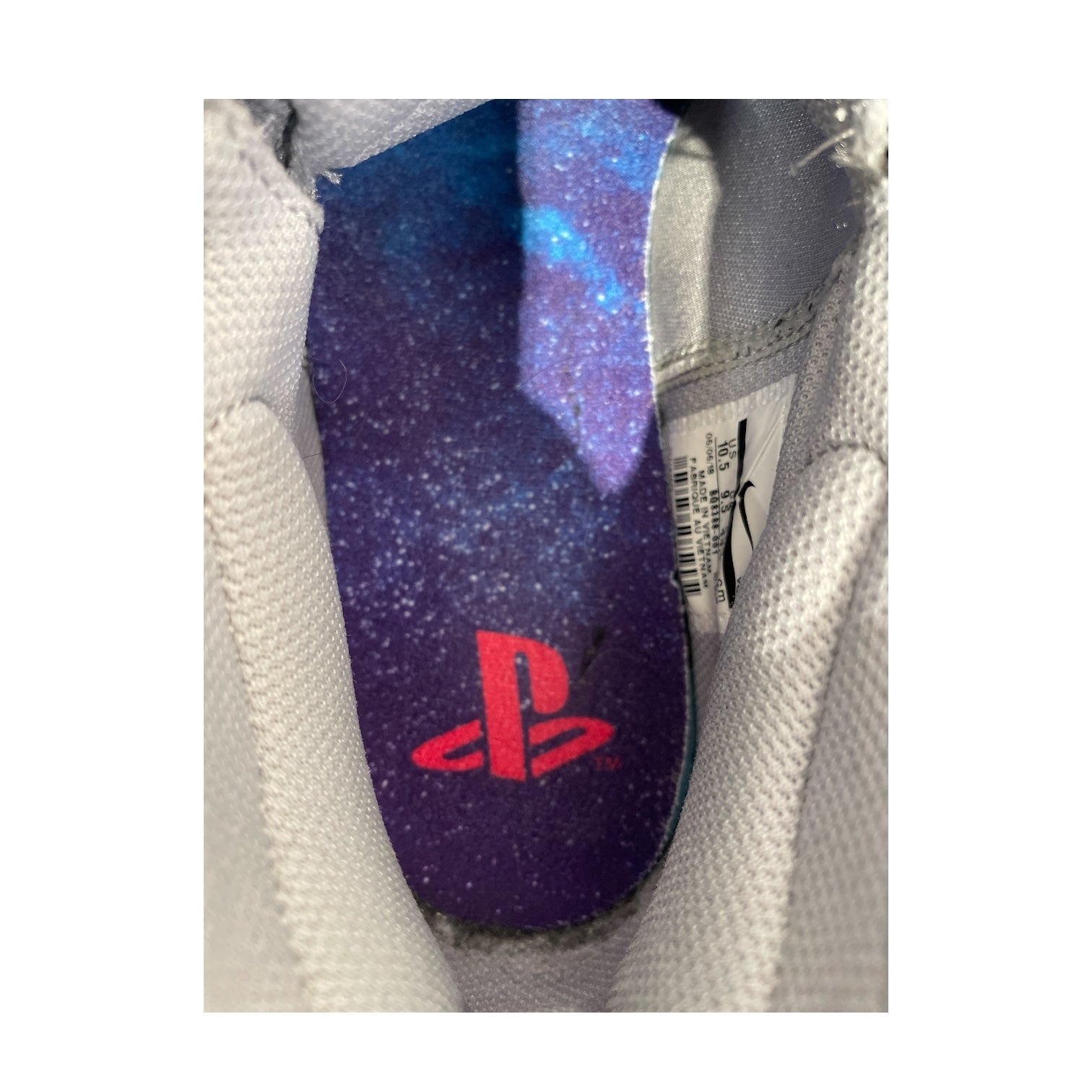 NIKE/PG 2.5 PLAYSTATION/Low-Sneakers/US 10.5/Nylon/GRY/BQ8388-001 view 3