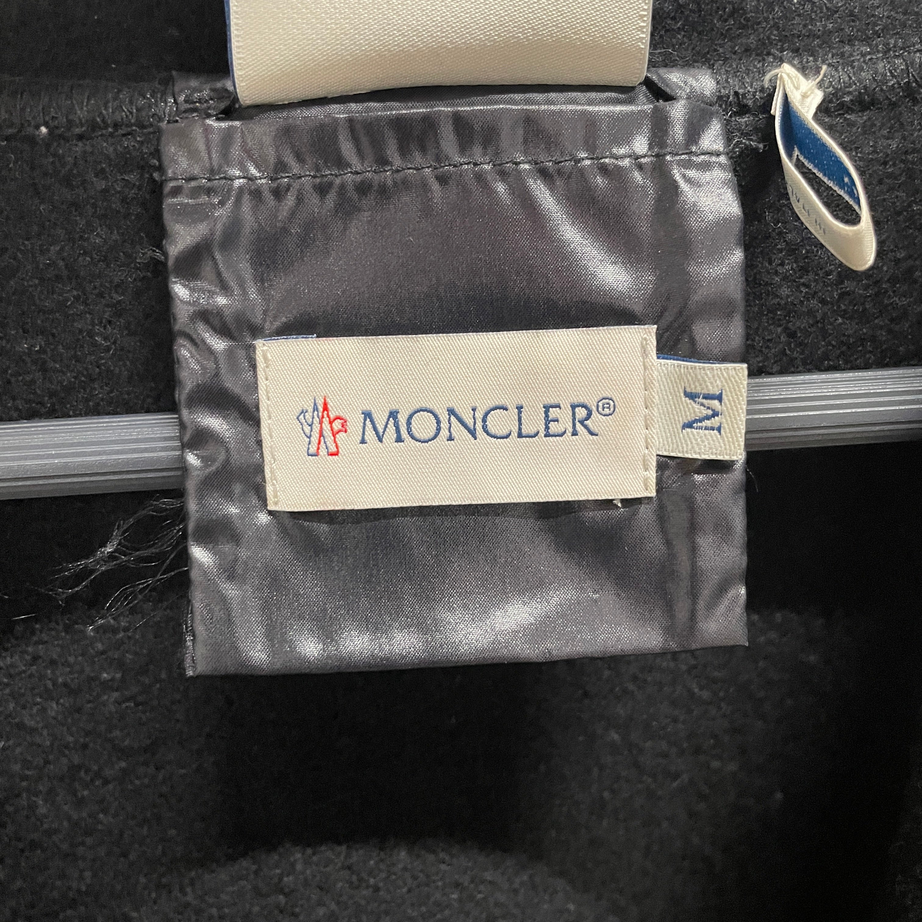 MONCLER/Puffer Jkt/M/Wool/BLK/Puffer Jacket/ Wool Cape view 4