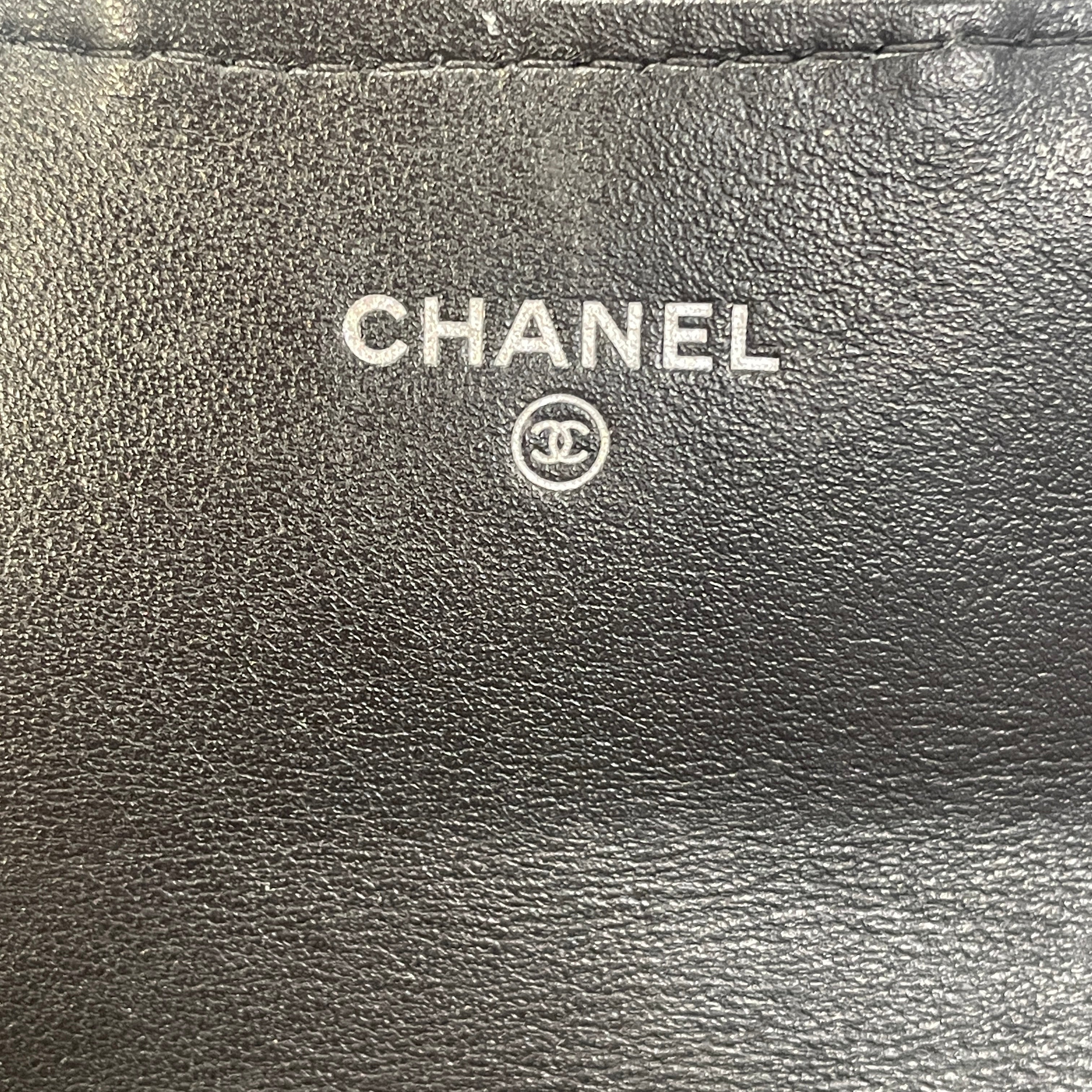 CHANEL/Wallet/Leather/BLK/FOLD OVER QUILTED view 3