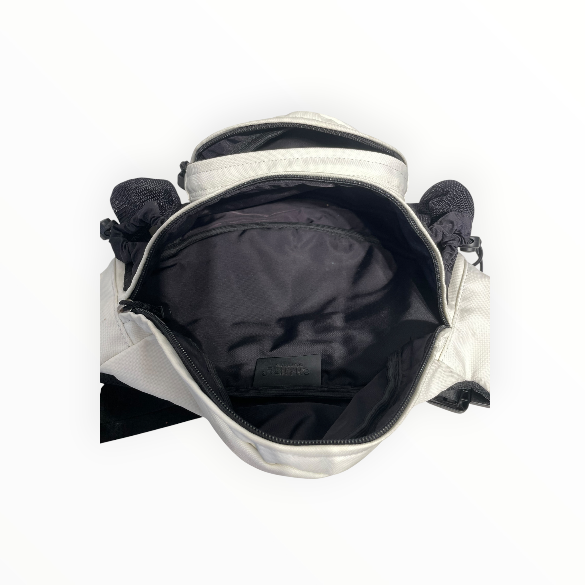 CHANEL/Cross Body Bag/Cotton/WHT/FANNY BAG view 3