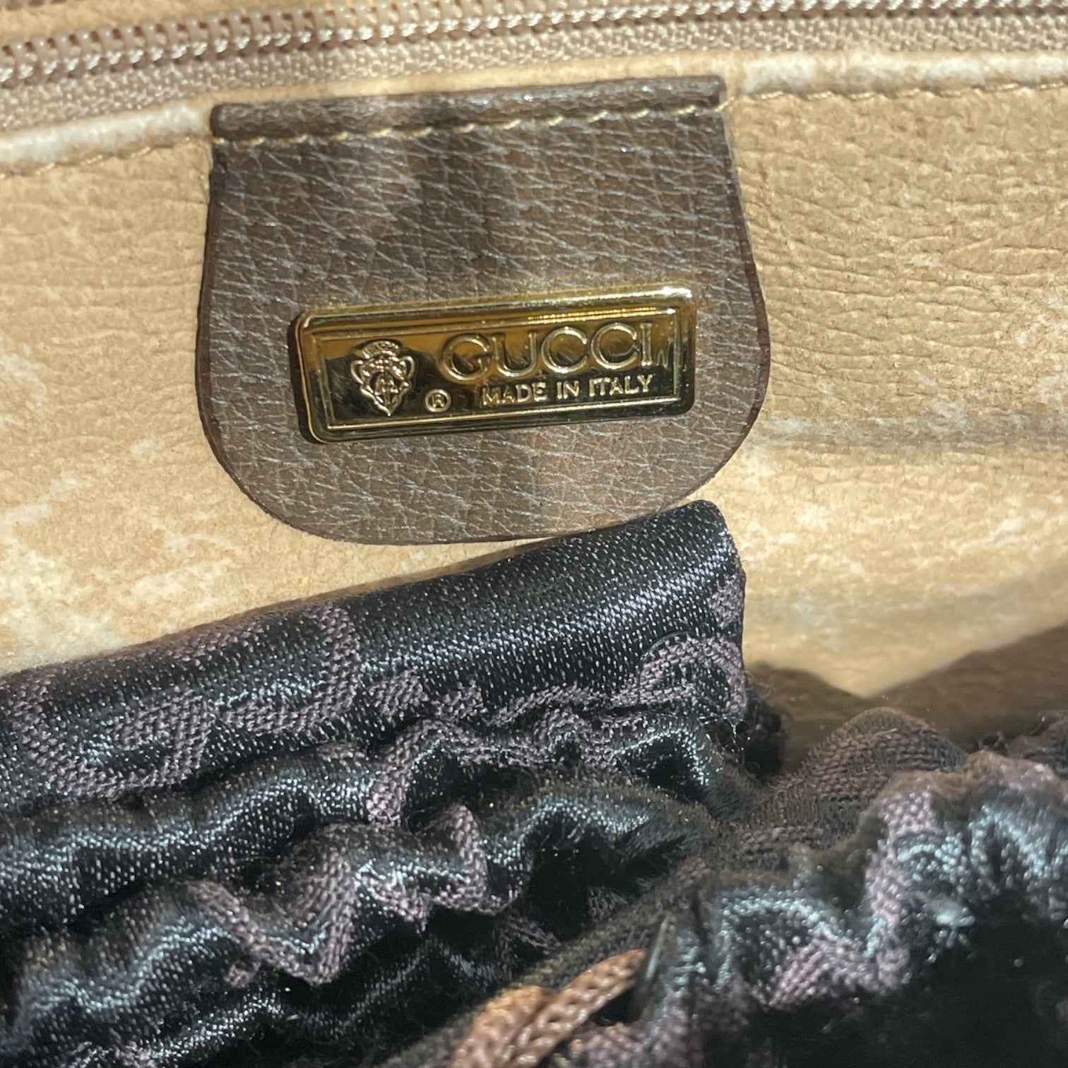 GUCCI/Hand Bag/Monogram/Leather/BEG/VINTAGE FOLD OVER BAG view 5