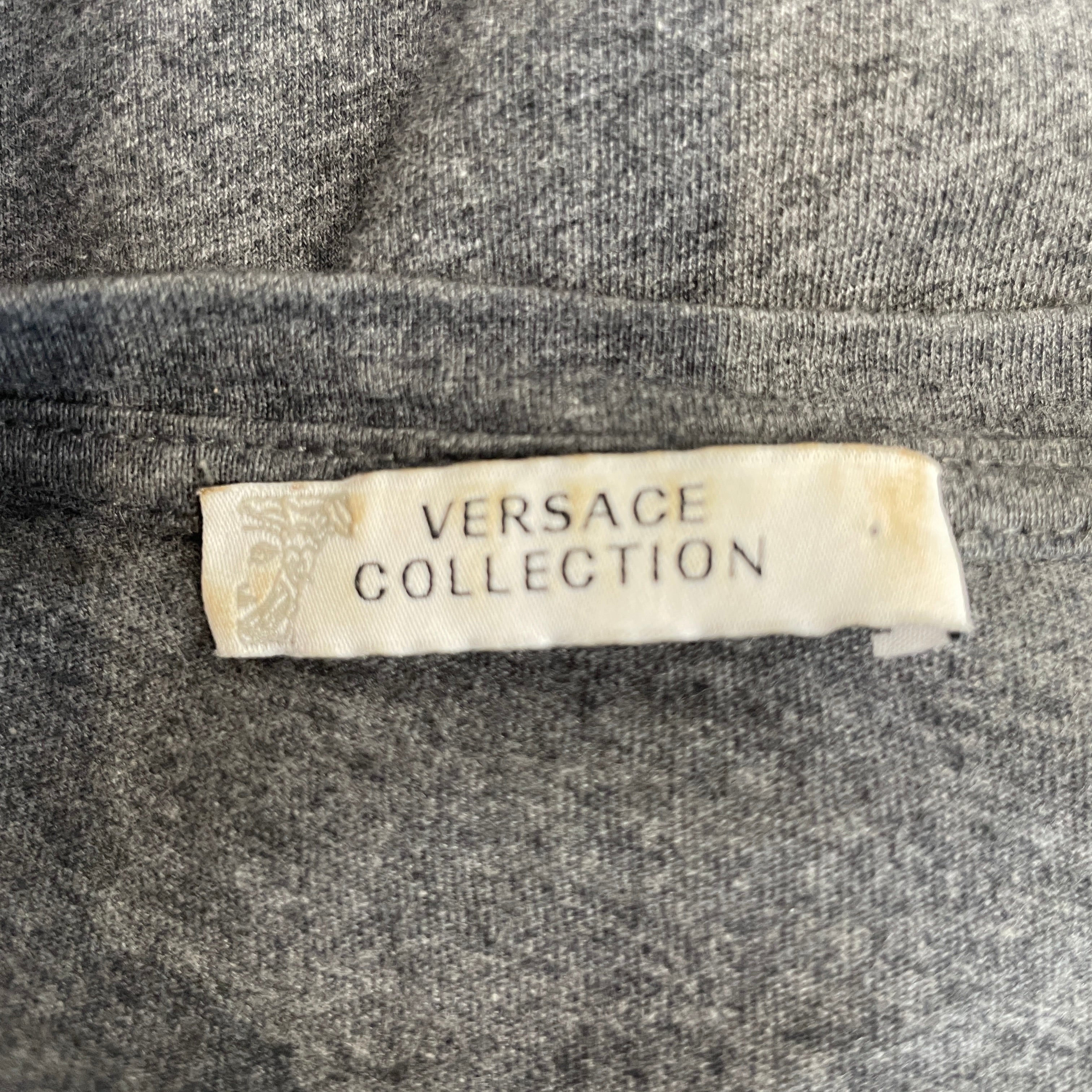 VERSACE/T-Shirt/L/Cotton/GRY/Graphic/STAR STUDDED GRAPHIC ON NECK view 3