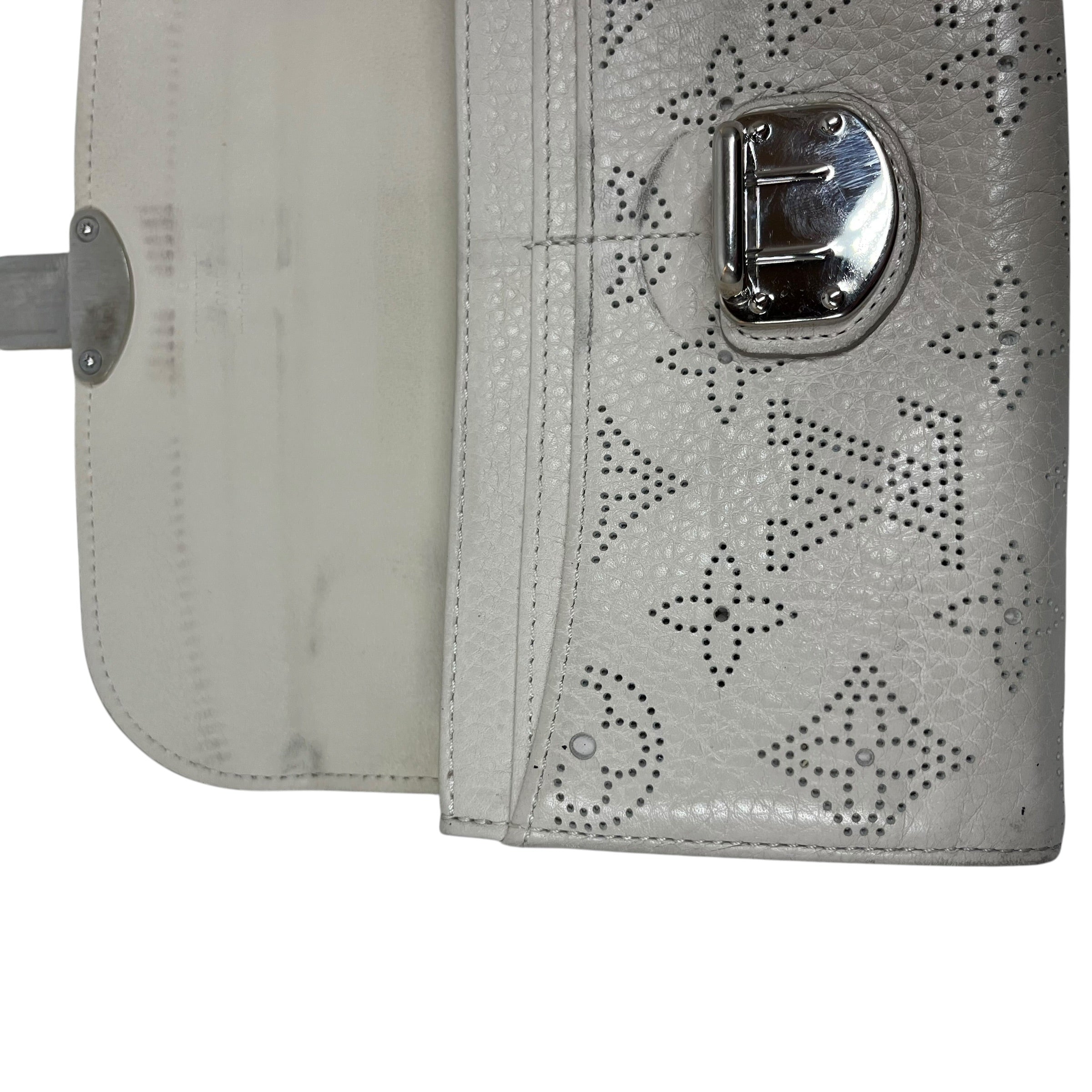 LOUIS VUITTON/Long Wallet/Leather/CRM/L's/MAHINA WALLET view 6