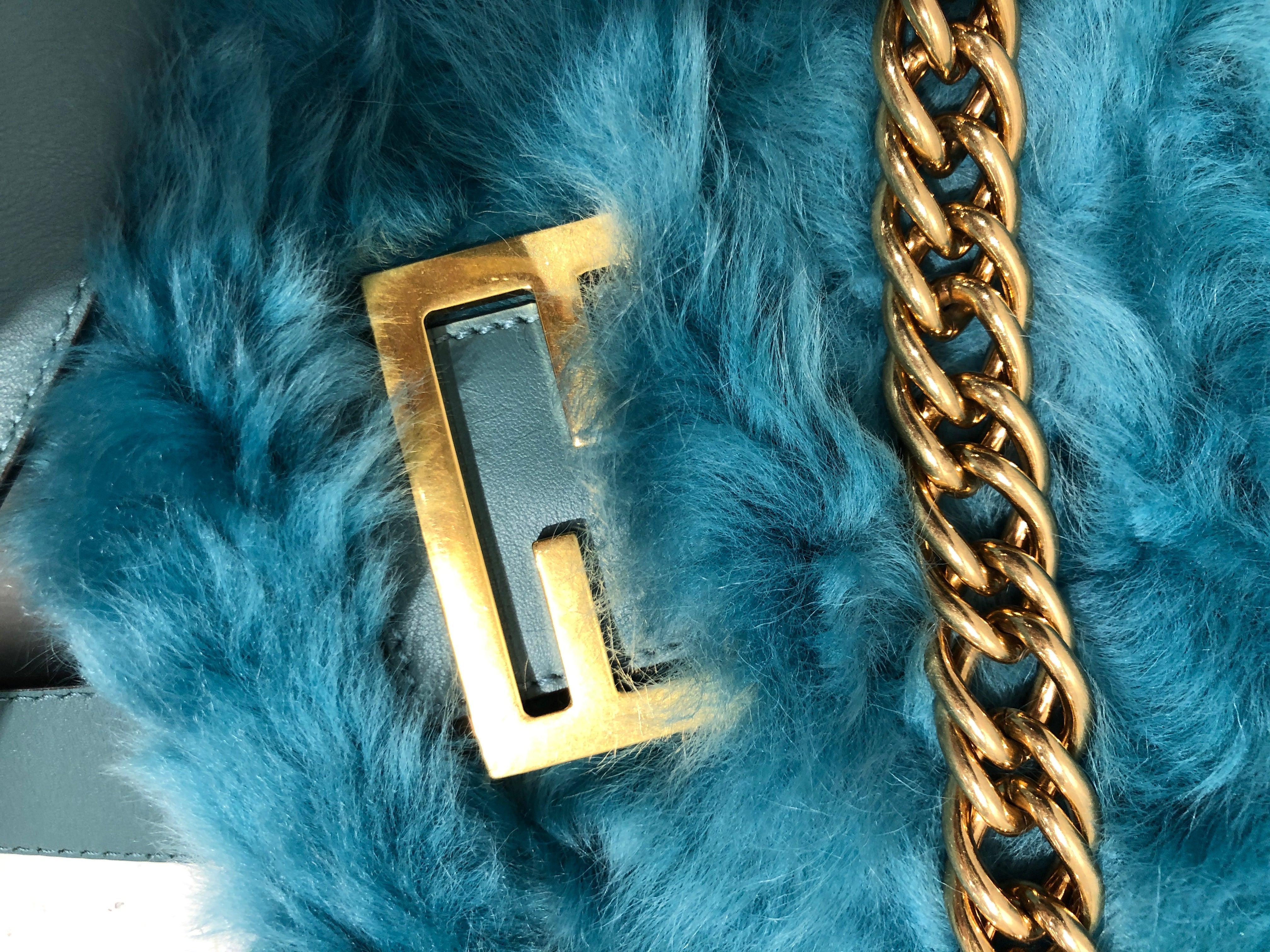 FENDI/Bag/BLU/furry teal bag view 3