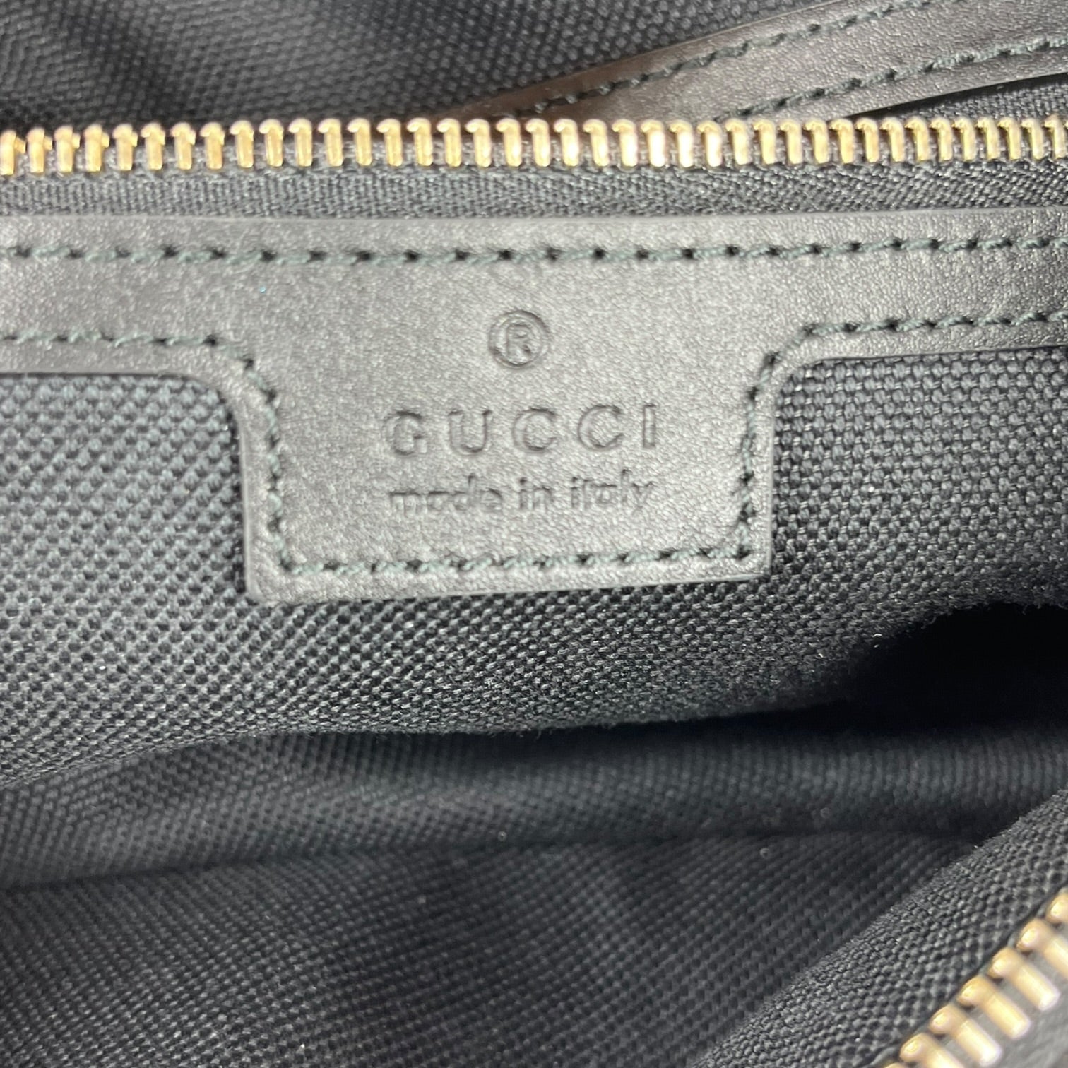 GUCCI/Bag/Leather/BLK/GG EMBLEM EMBOSSED view 5
