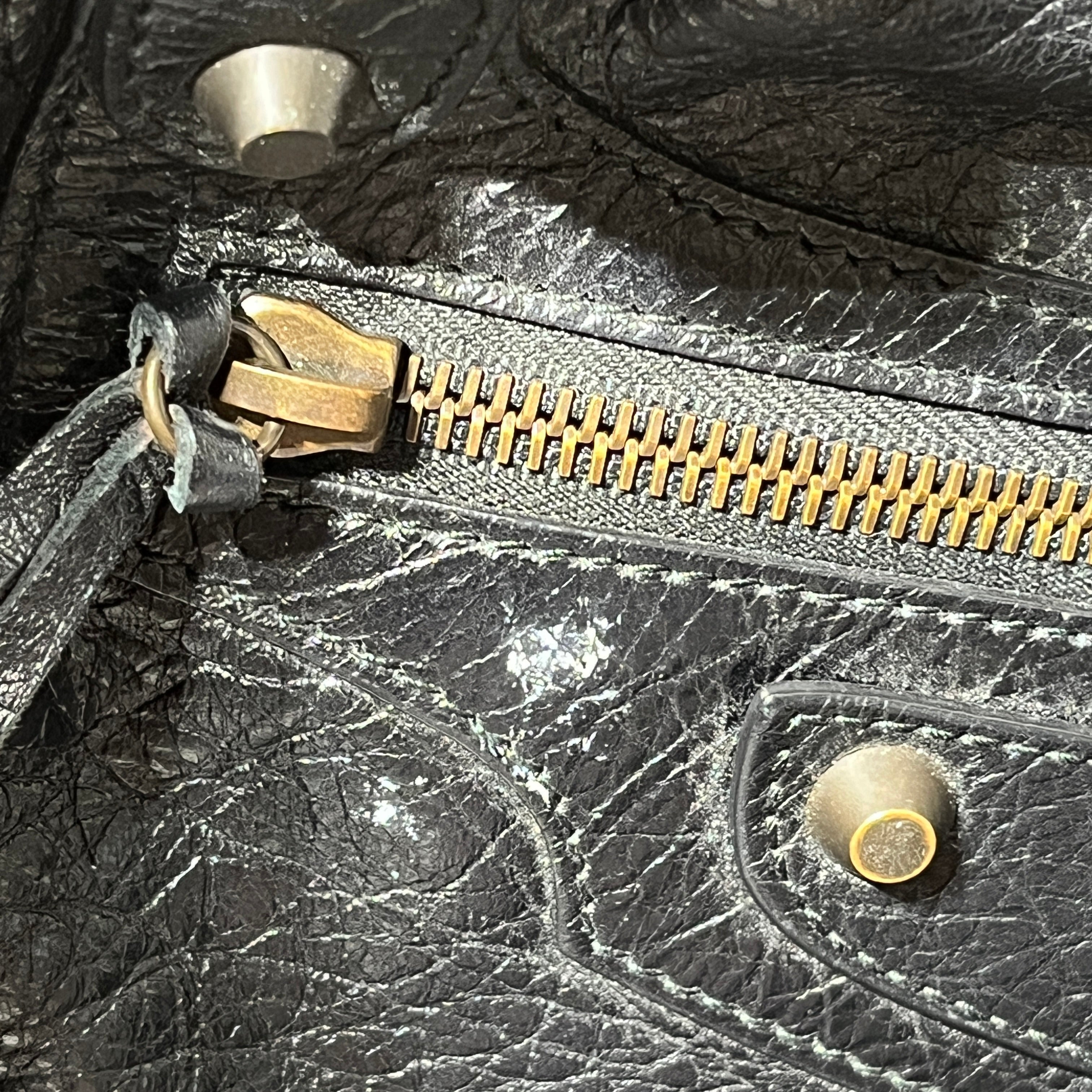 BALENCIAGA/Cross Body Bag/Leather/BLK/CUSTOM HANDLE WRITING view 11