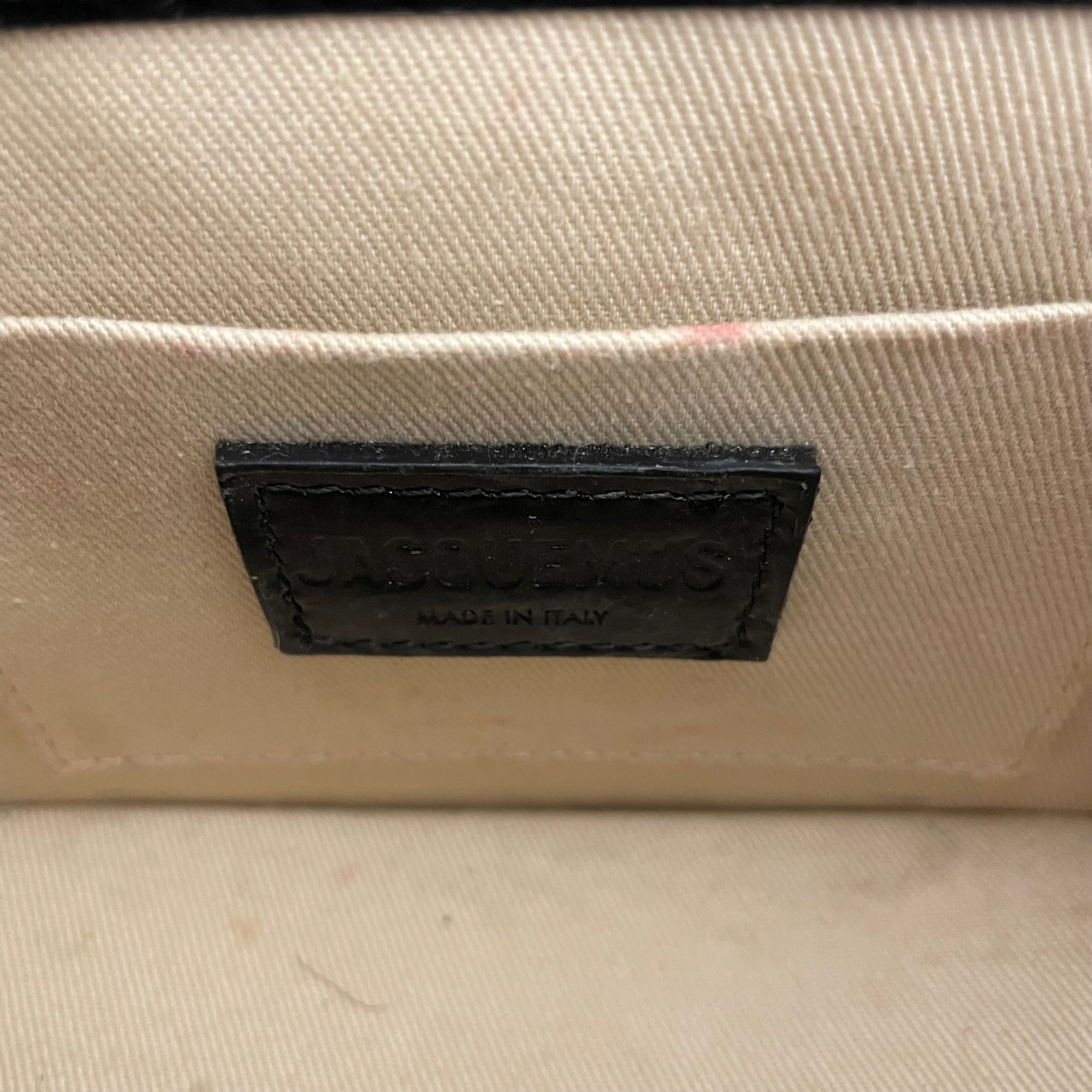 JACQUEMUS/Hand Bag/Leather/BLK/LE CHIQUITO MOYEN view 5