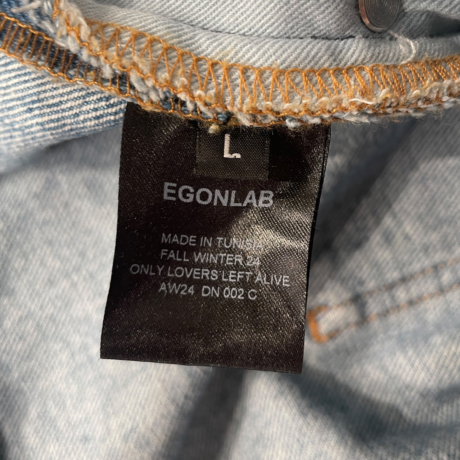 EGONlab./Cargo Pants/belt buckles and zipper detail view 4