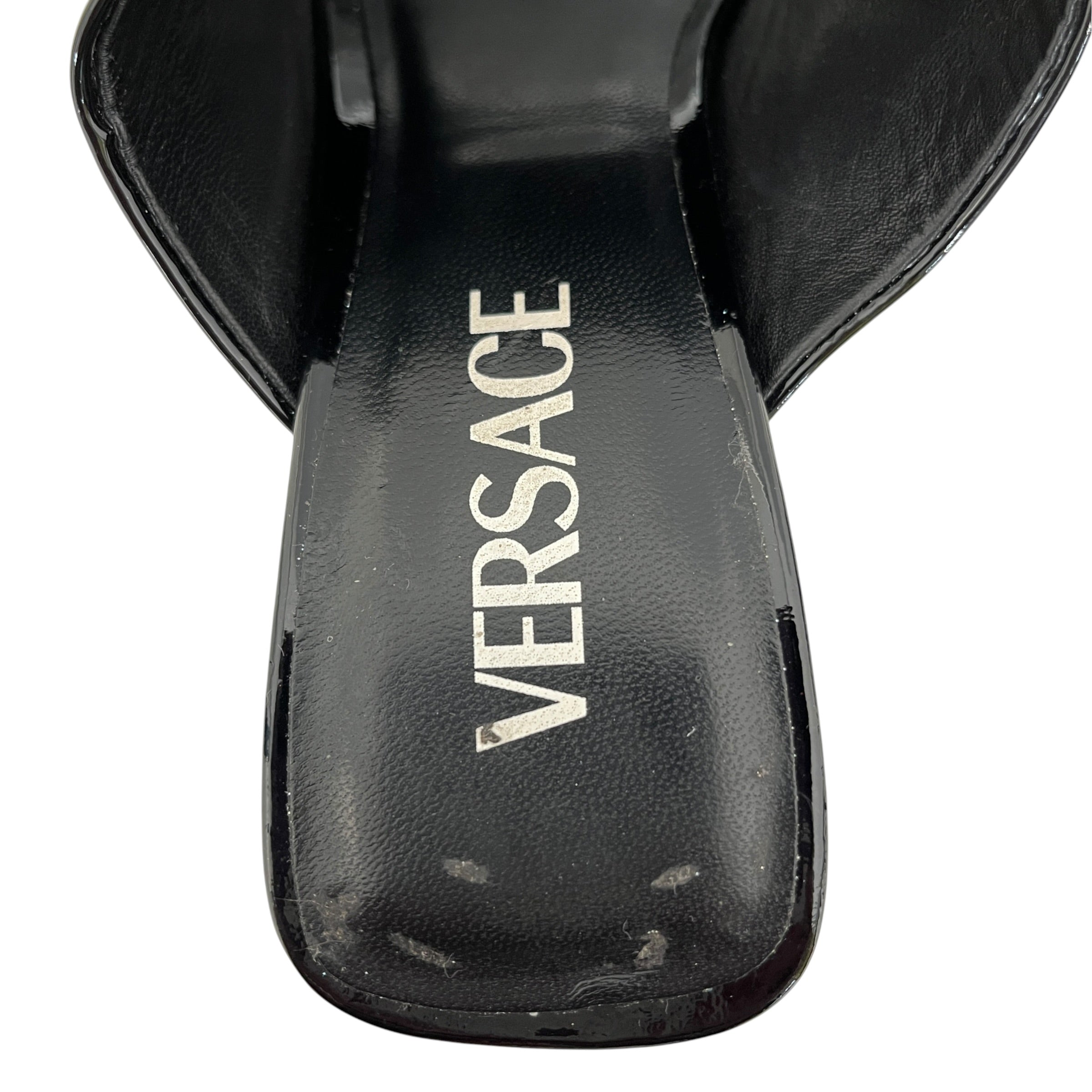VERSACE/Heels/EU 38.5/Leather/BLK/Silver Logo Front view 3