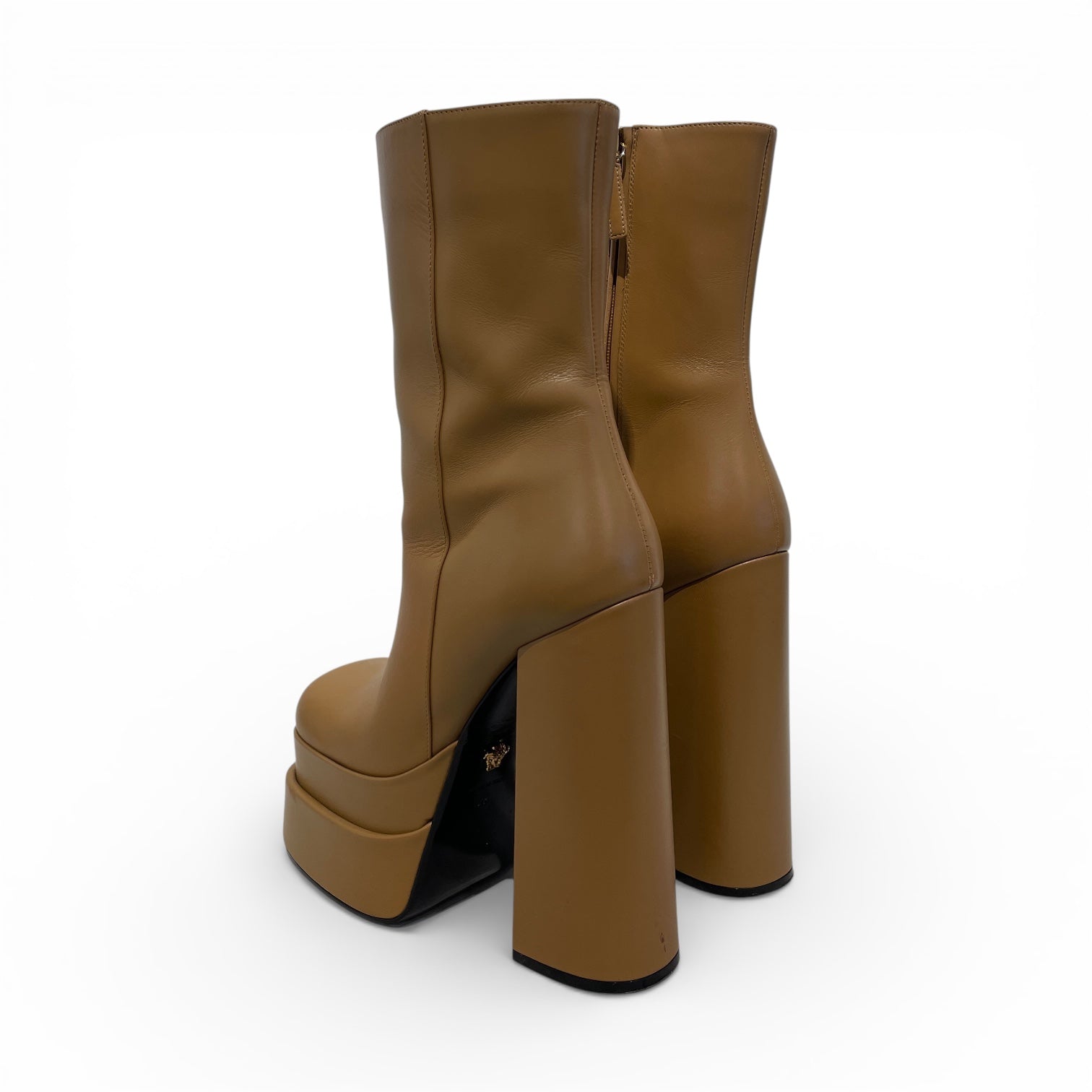 VERSACE/Heels/EU 38/CML/ view 2