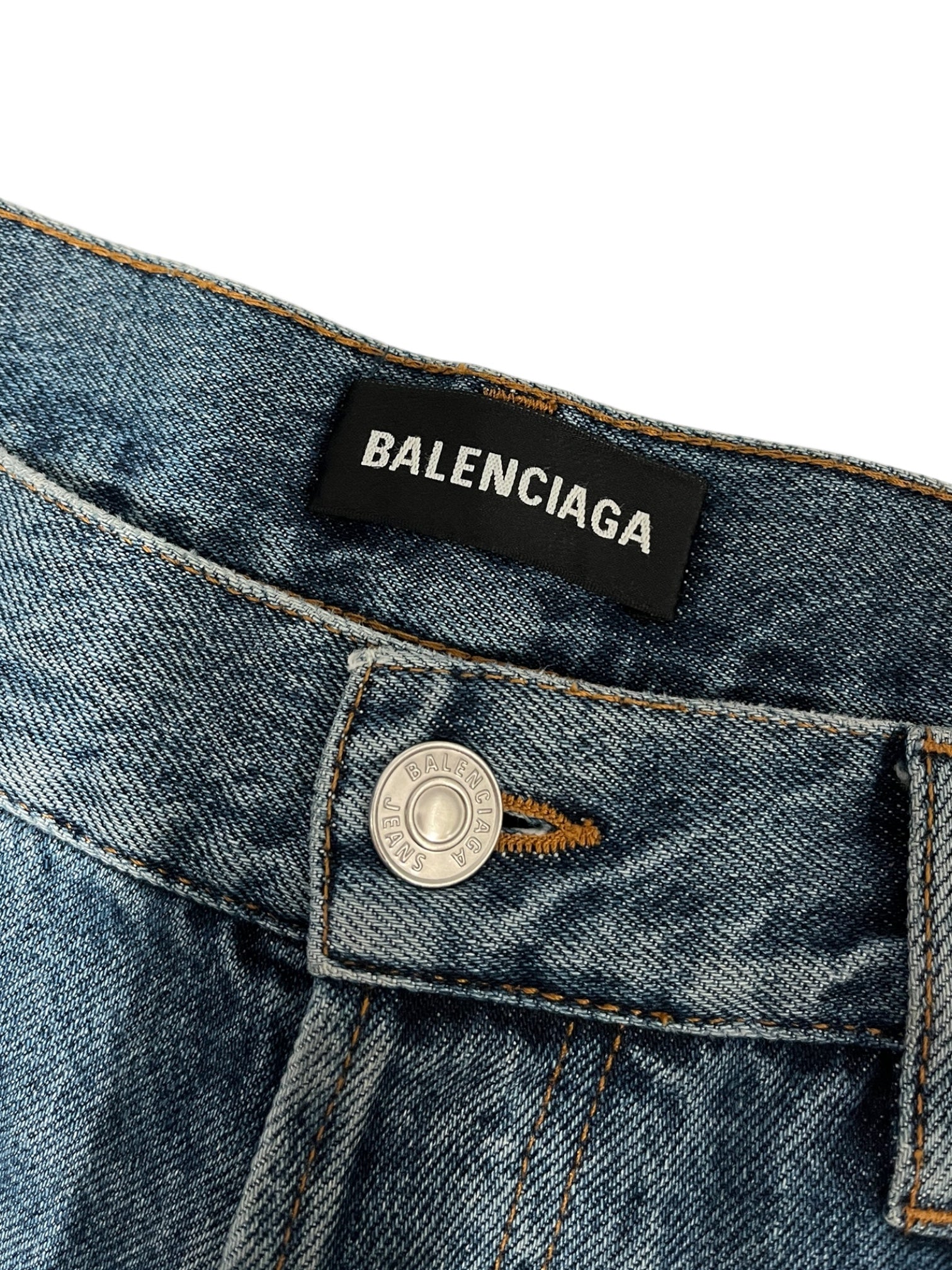 BALENCIAGA/Straight Pants/34/Denim/BLU/Button Fly/TAPERED WITH FOLDED SEAMS view 3