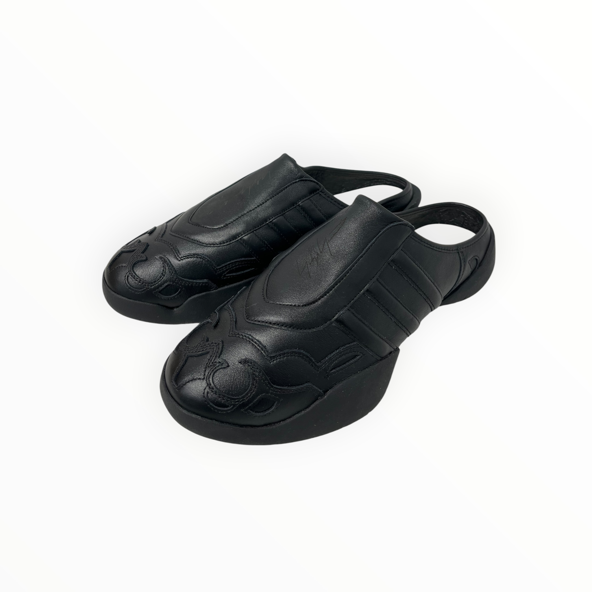 Y-3/Low-Sneakers/US 9/Leather/BLK/APX 21T001 9 MULE view 1