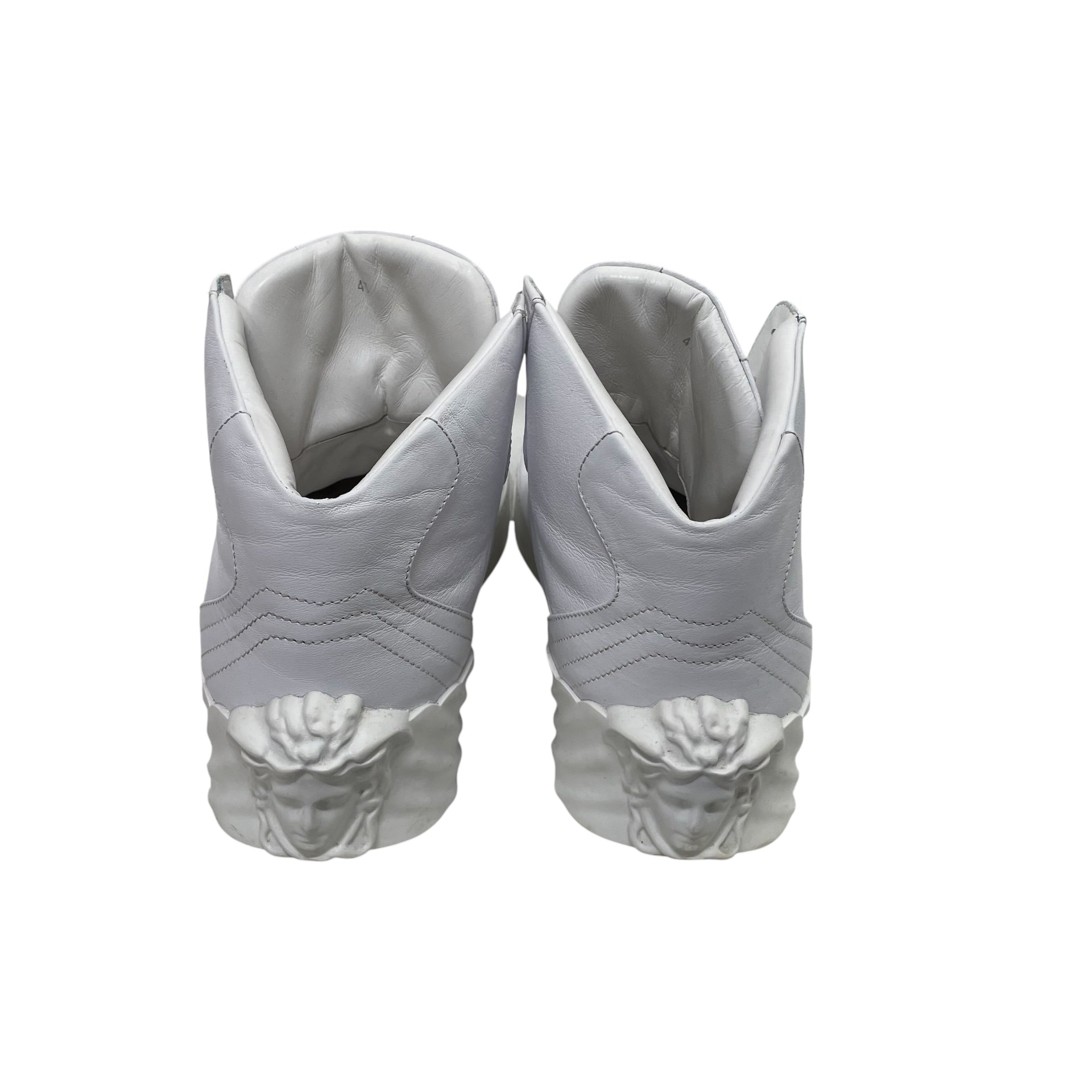 VERSACE/Hi-Sneakers/EU 43/Leather/WHT/U-Tip/scrapa vomo view 4