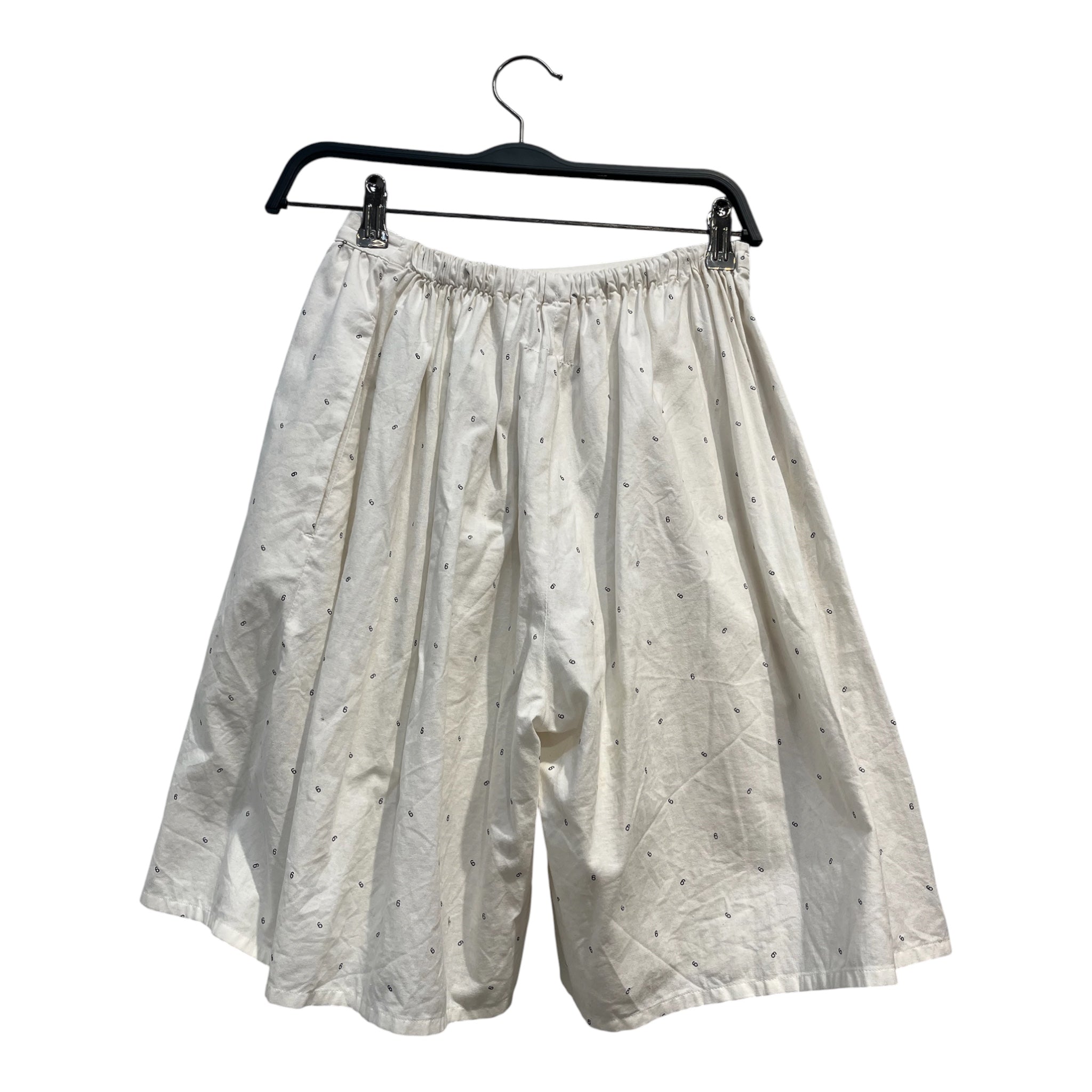 MM6/Shorts/36/All Over Print/Cotton/WHT/High-waisted/BOXER SHORT-ALL OVER "6" view 2