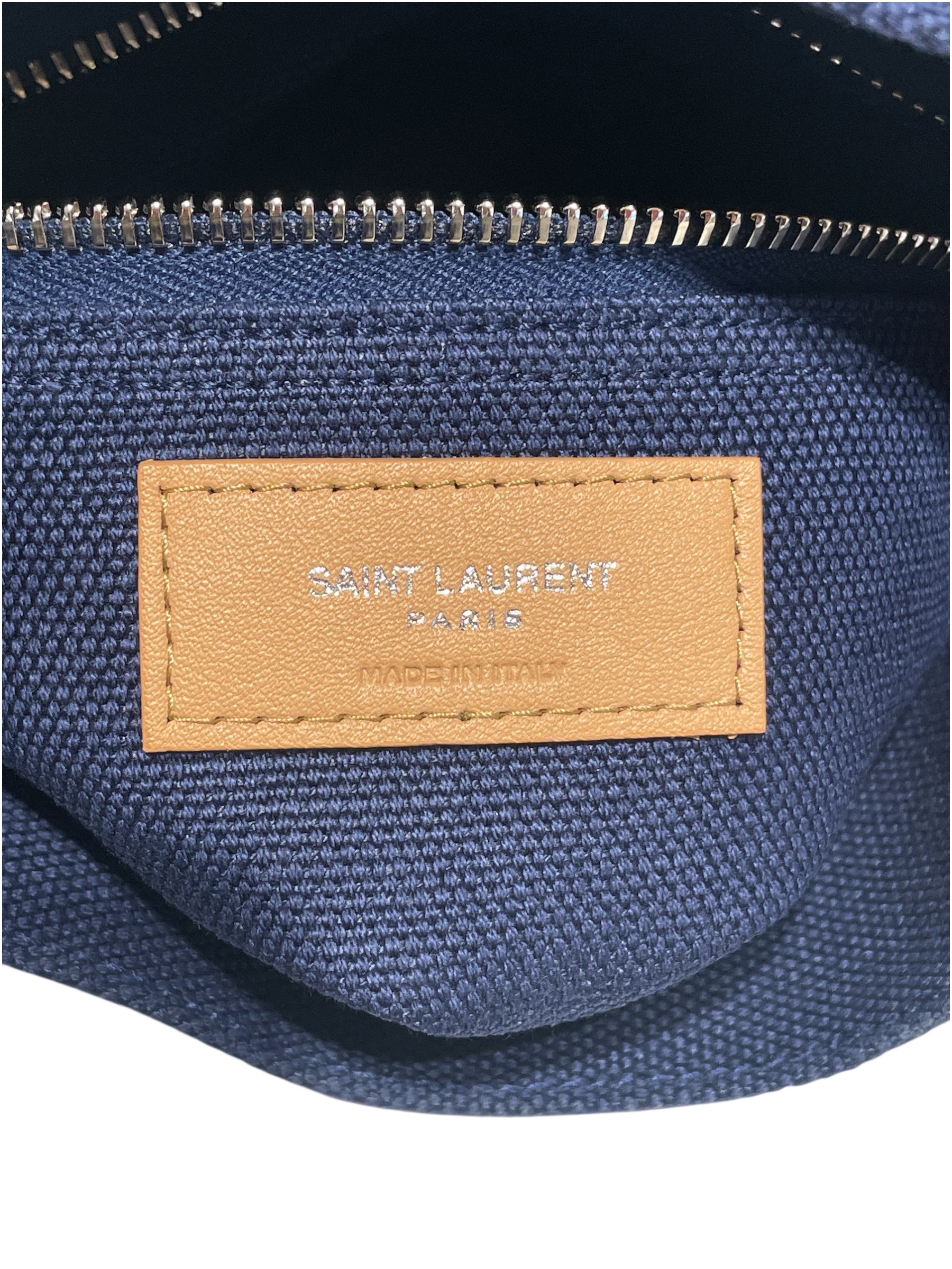 YVES SAINT LAURENT/Cross Body Bag/Denim/NVY/camper ru de Luniverse view 3