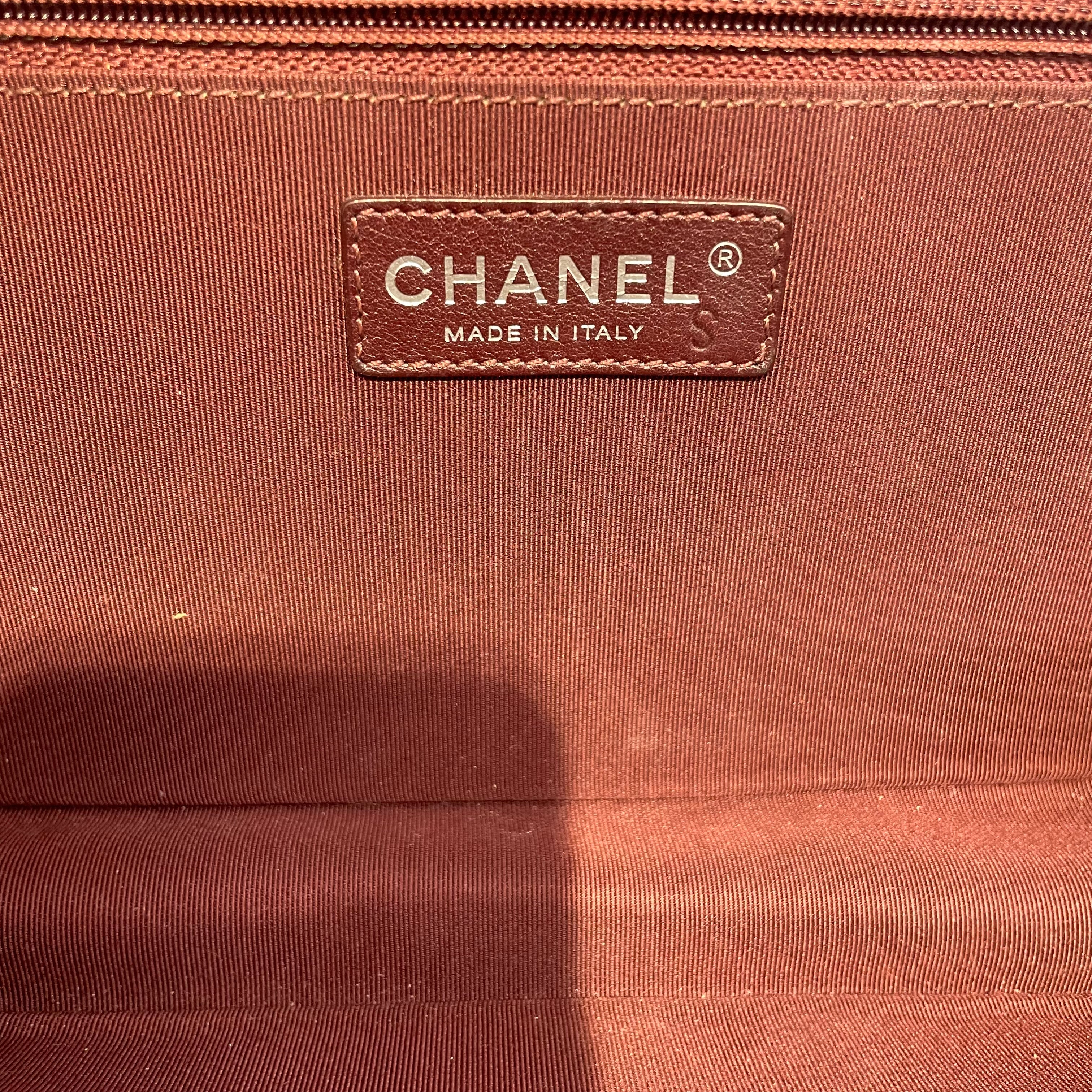 CHANEL/Cross Body Bag/Leather/NVY/fix view 4