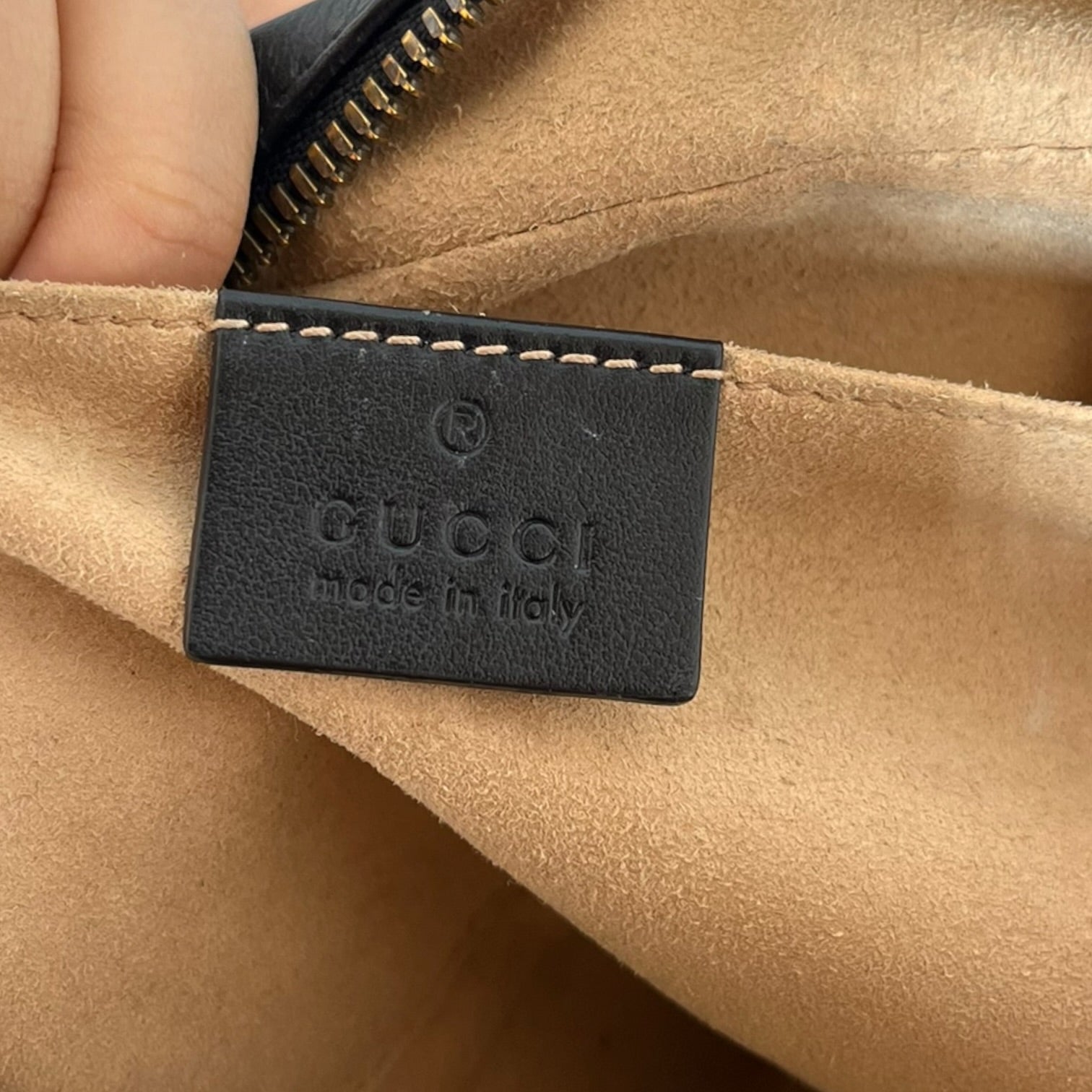 GUCCI/Cross Body Bag/Leather/BLK/MARMOT GG Logo view 5