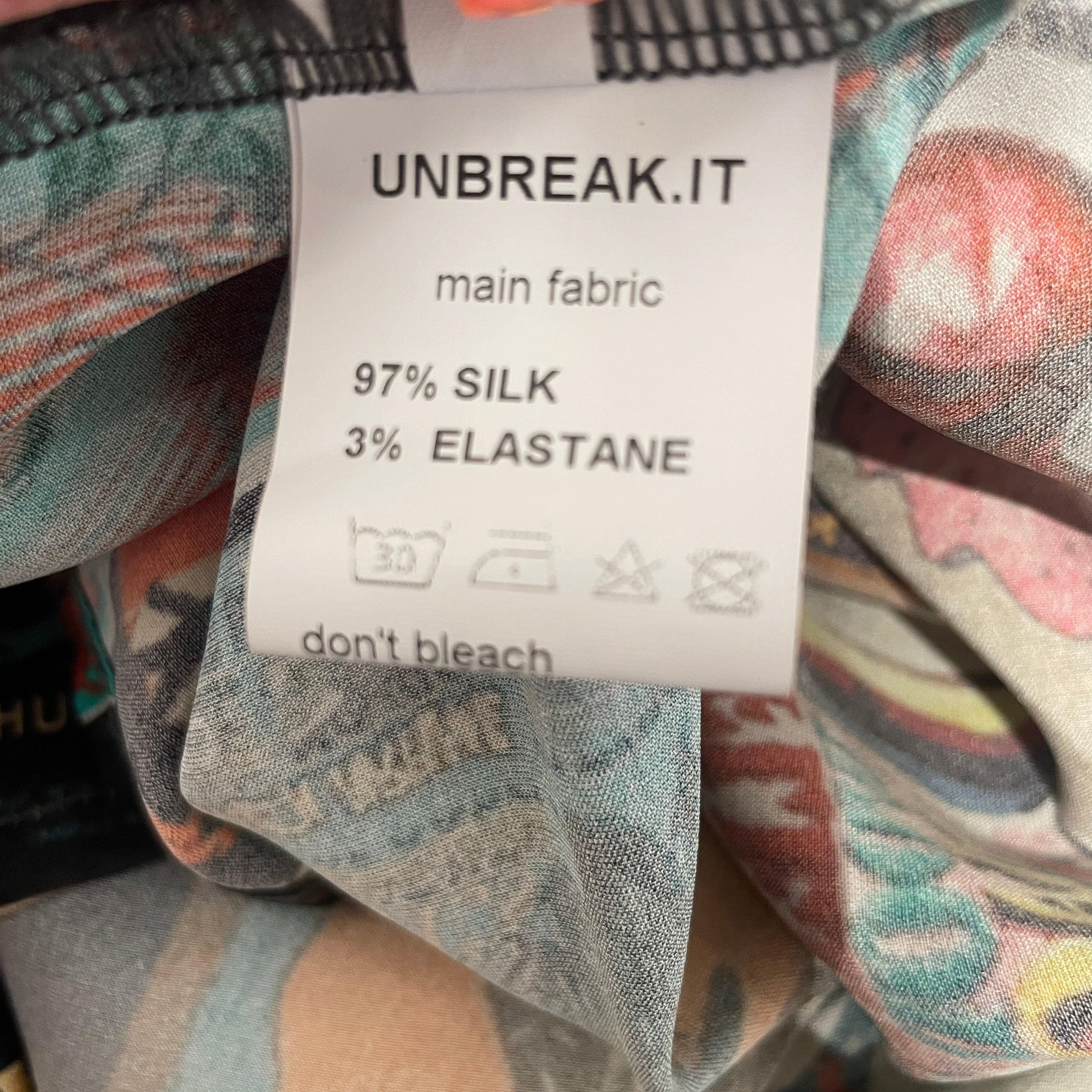 unbreak.it/Blouse/L/All Over Print/Silk/MLT/taxi driver view 4