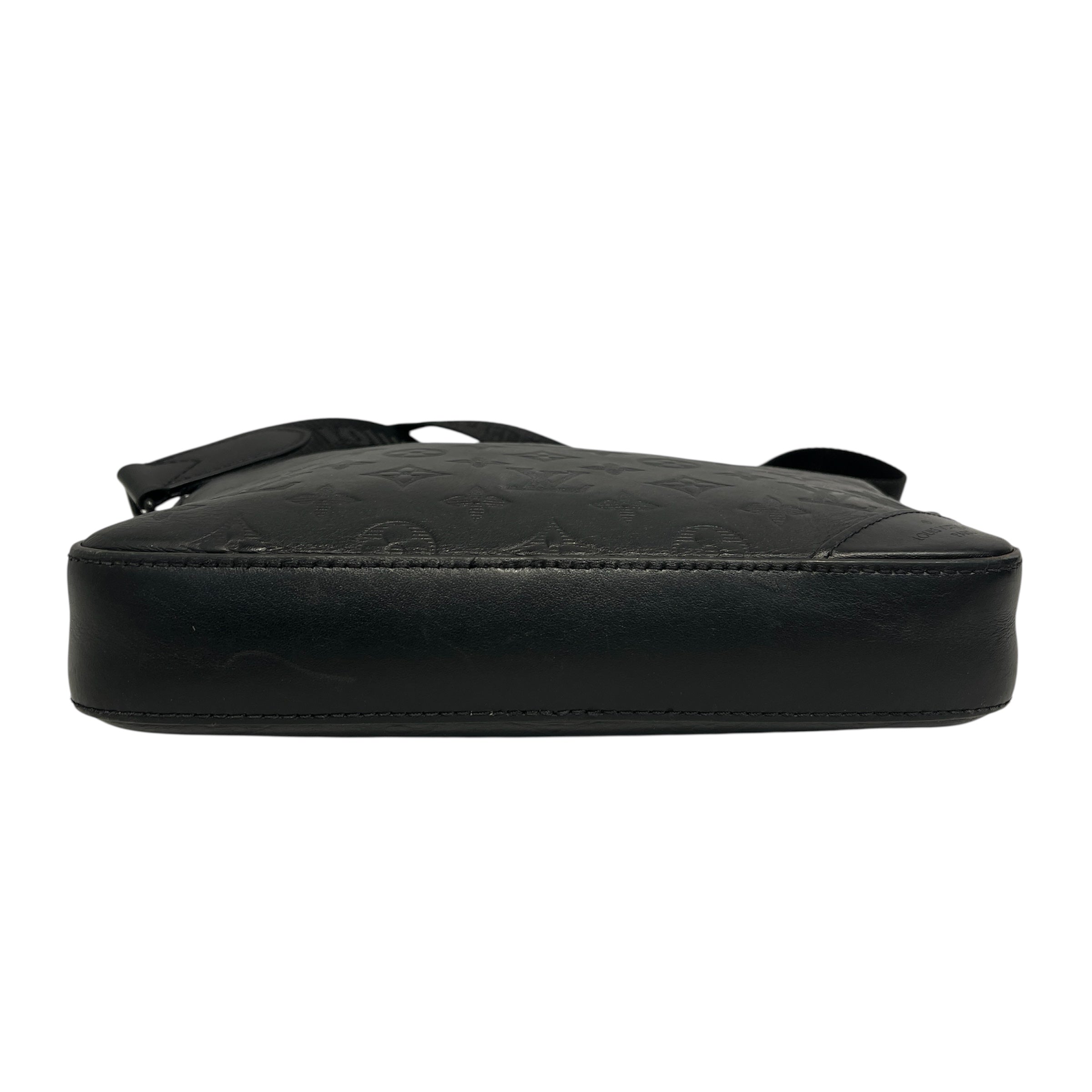 LOUIS VUITTON/Cross Body Bag/Monogram/Leather/BLK/Shadow Trio view 5