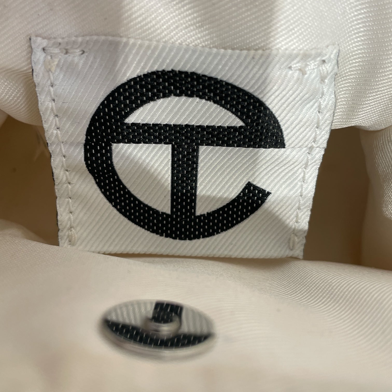 Telfar/Tote Bag/Leather/WHT/TELFAR SMALL SHOPPING BAG view 3