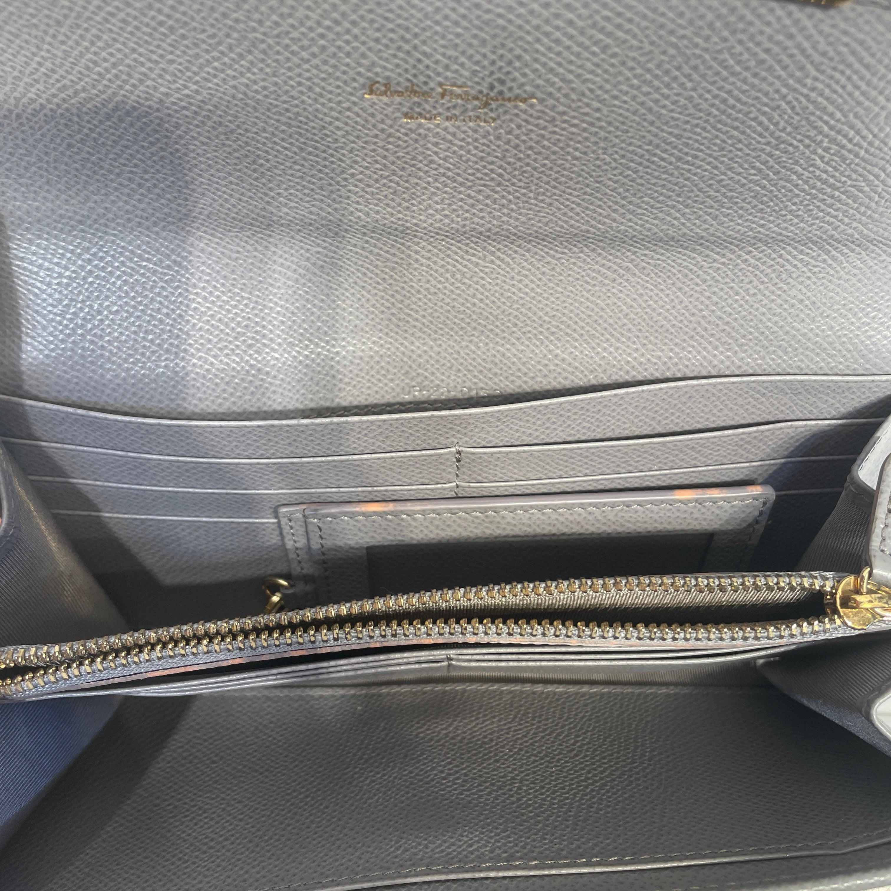 Salvatore Ferragamo/Long Wallet/Leather/SLV/L's/gancini gold hardwear view 4