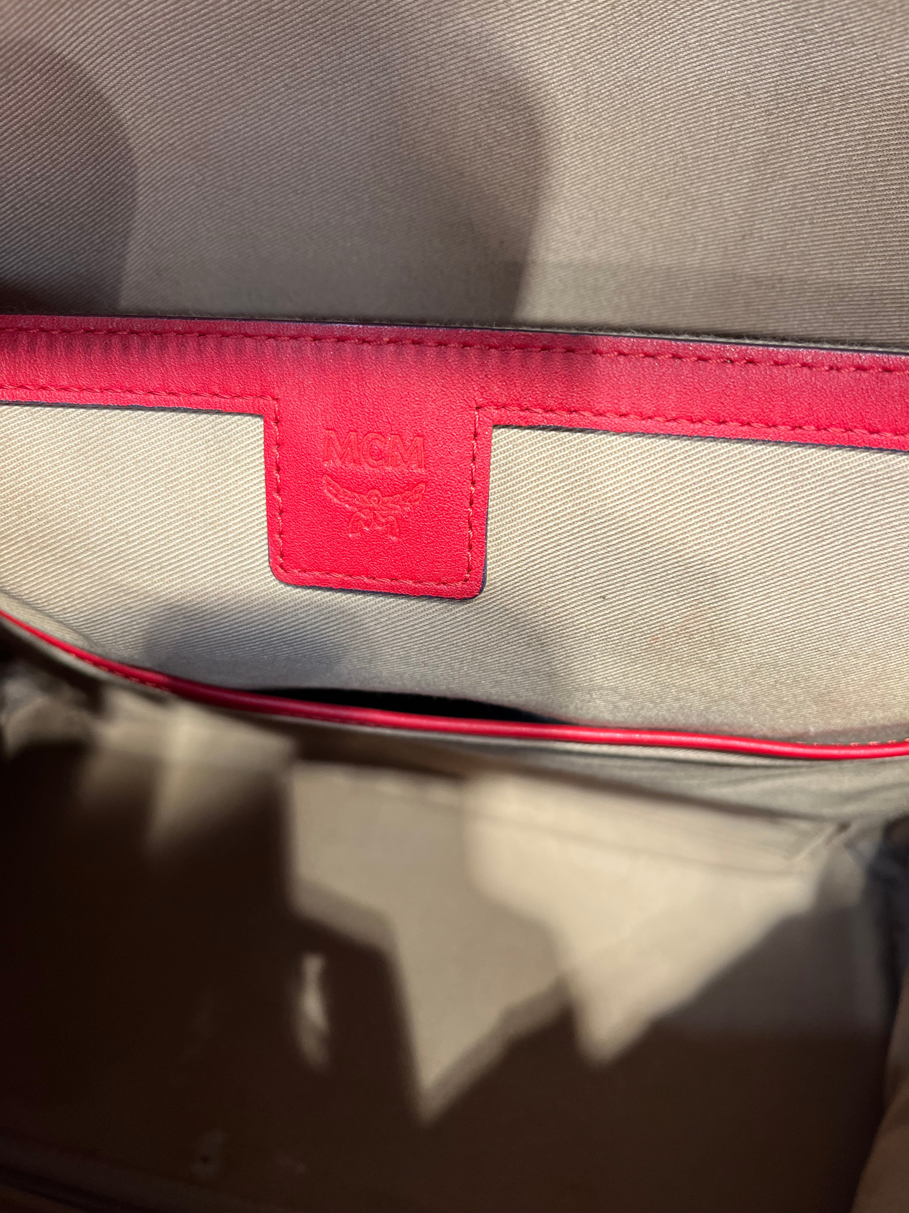 MCM/Backpack/All Over Print/Leather/RED/ view 7
