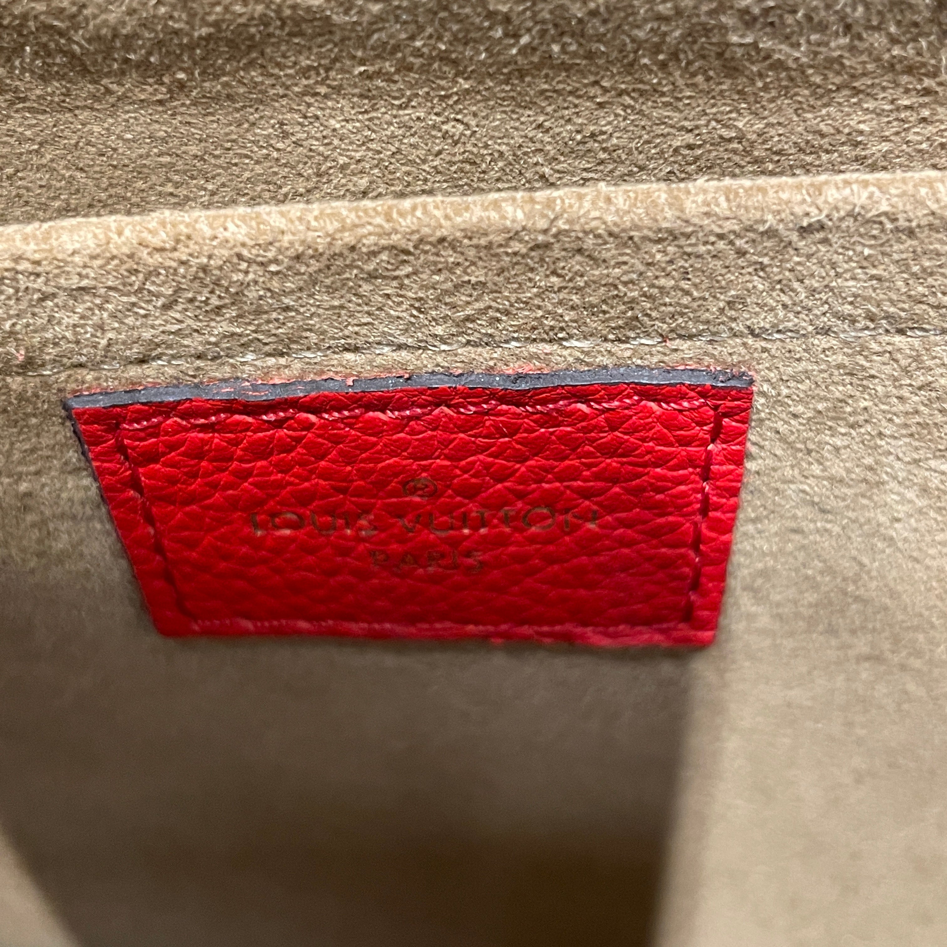 LOUIS VUITTON/Cross Body Bag/FREE/Monogram/Leather/BRW/locket view 5
