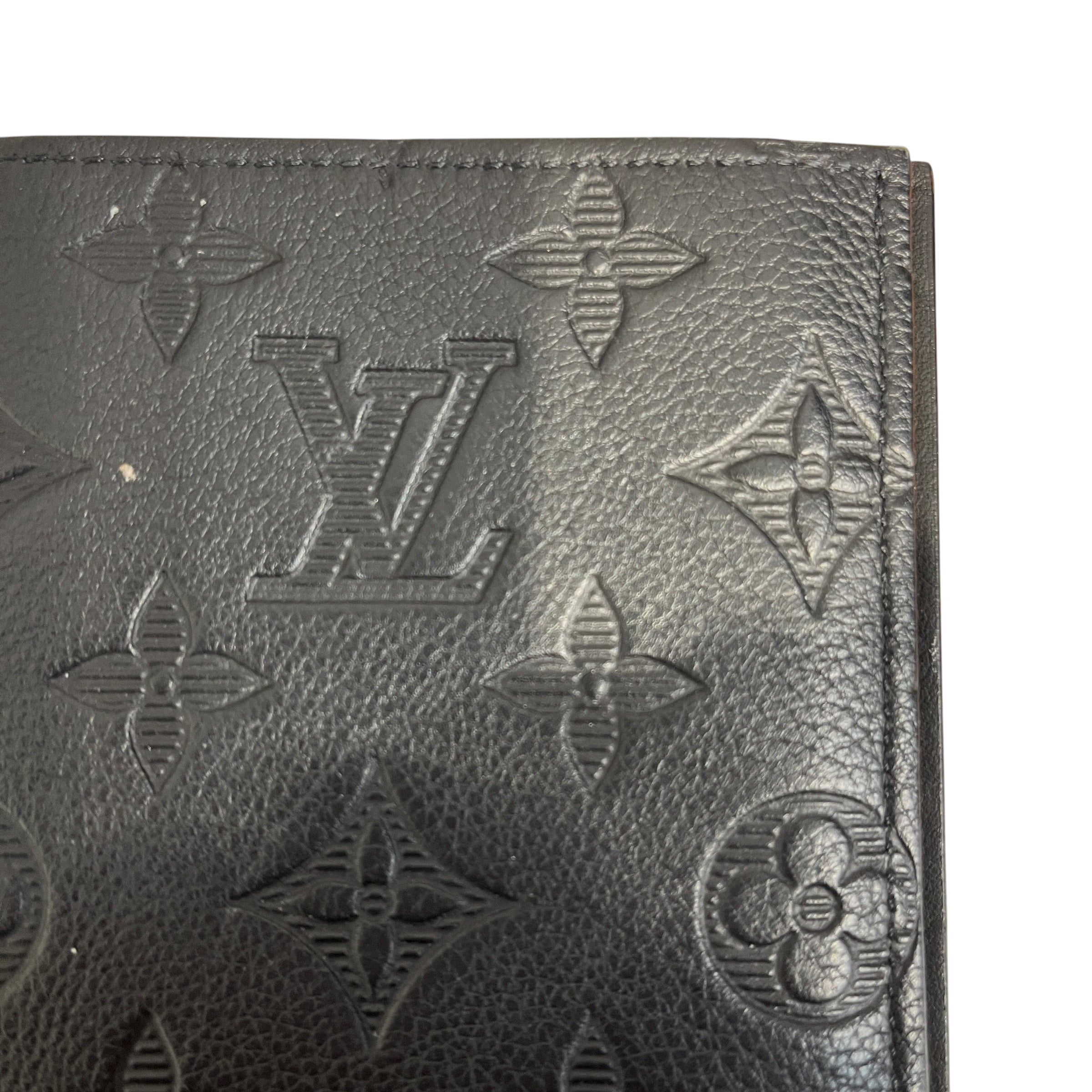 LOUIS VUITTON/Pass Case/Leather/BLK/L's/Embossed passport holder view 6